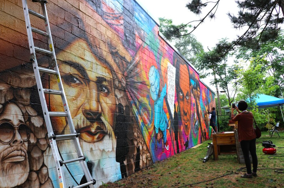 Building Community in the Motor City