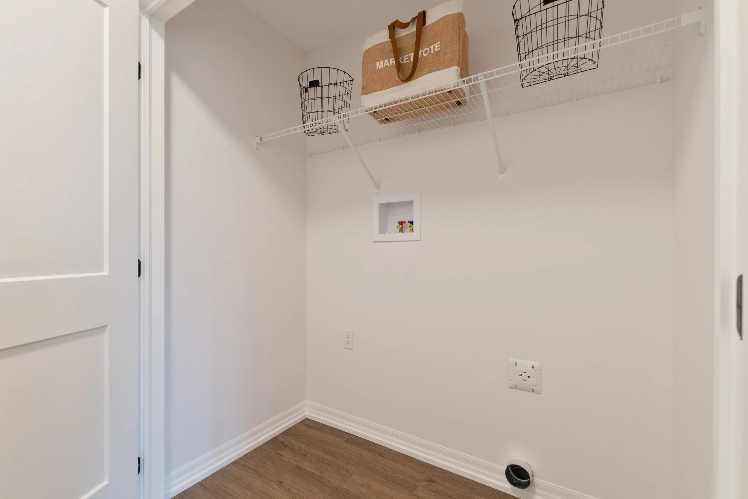 026-26 14 Harrow Ln.jpg