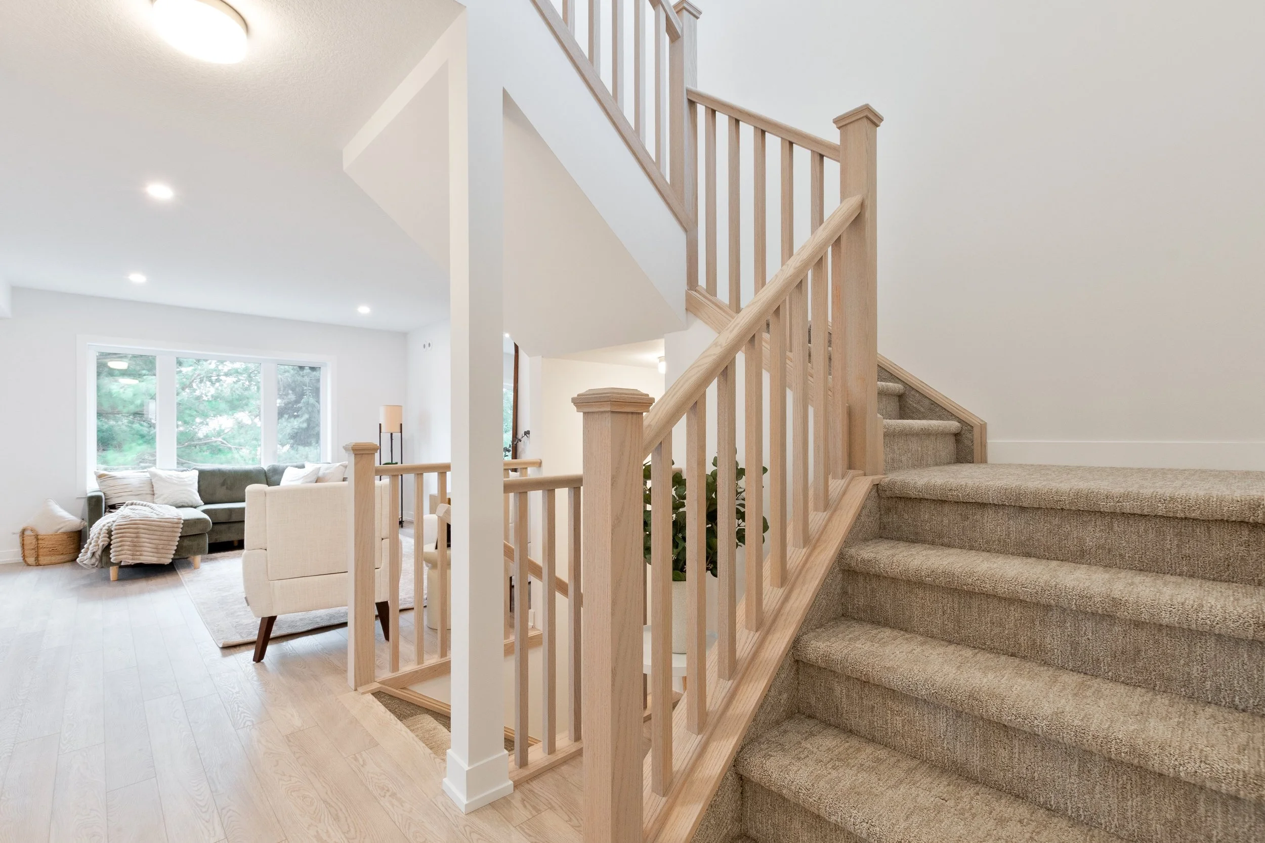 006-06 143 Styles Dr.jpg