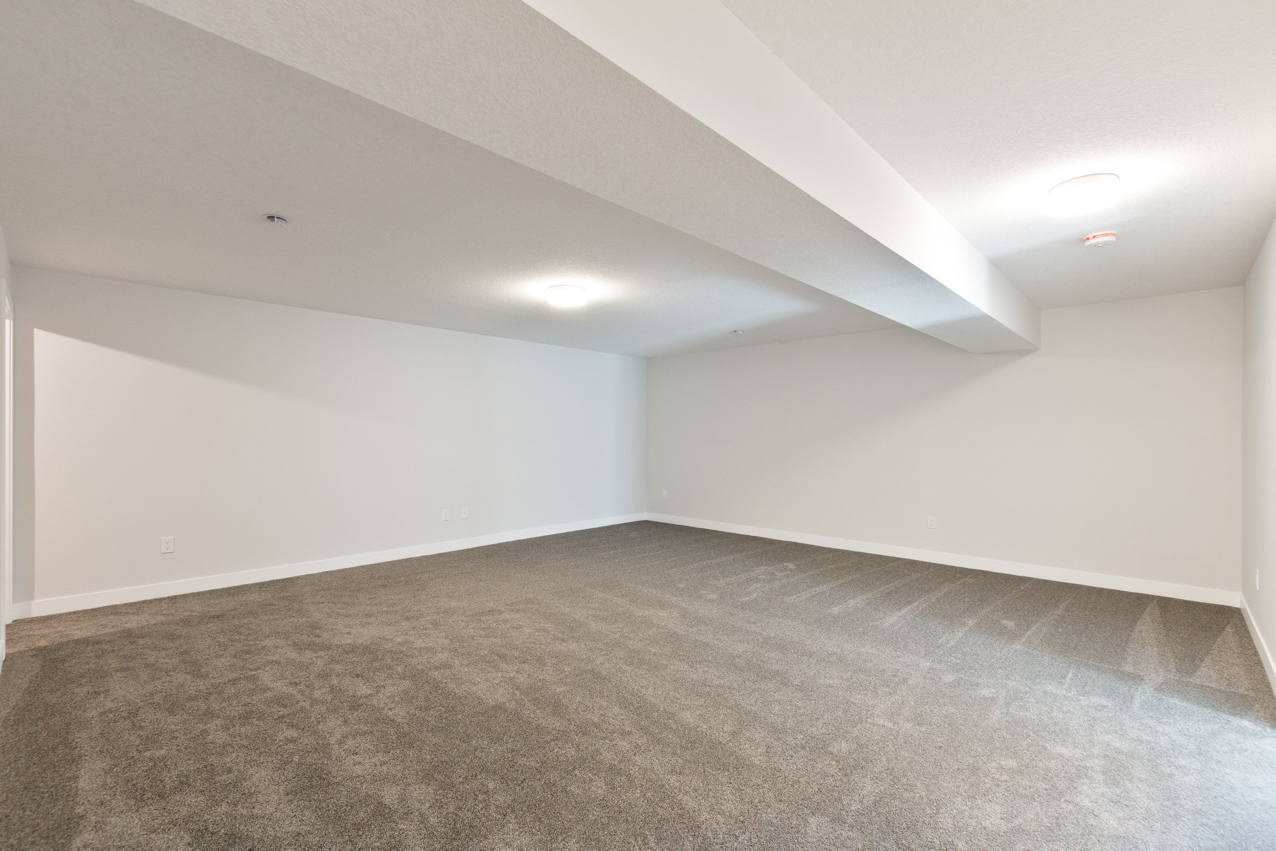 041-41 169 Styles Dr.jpg