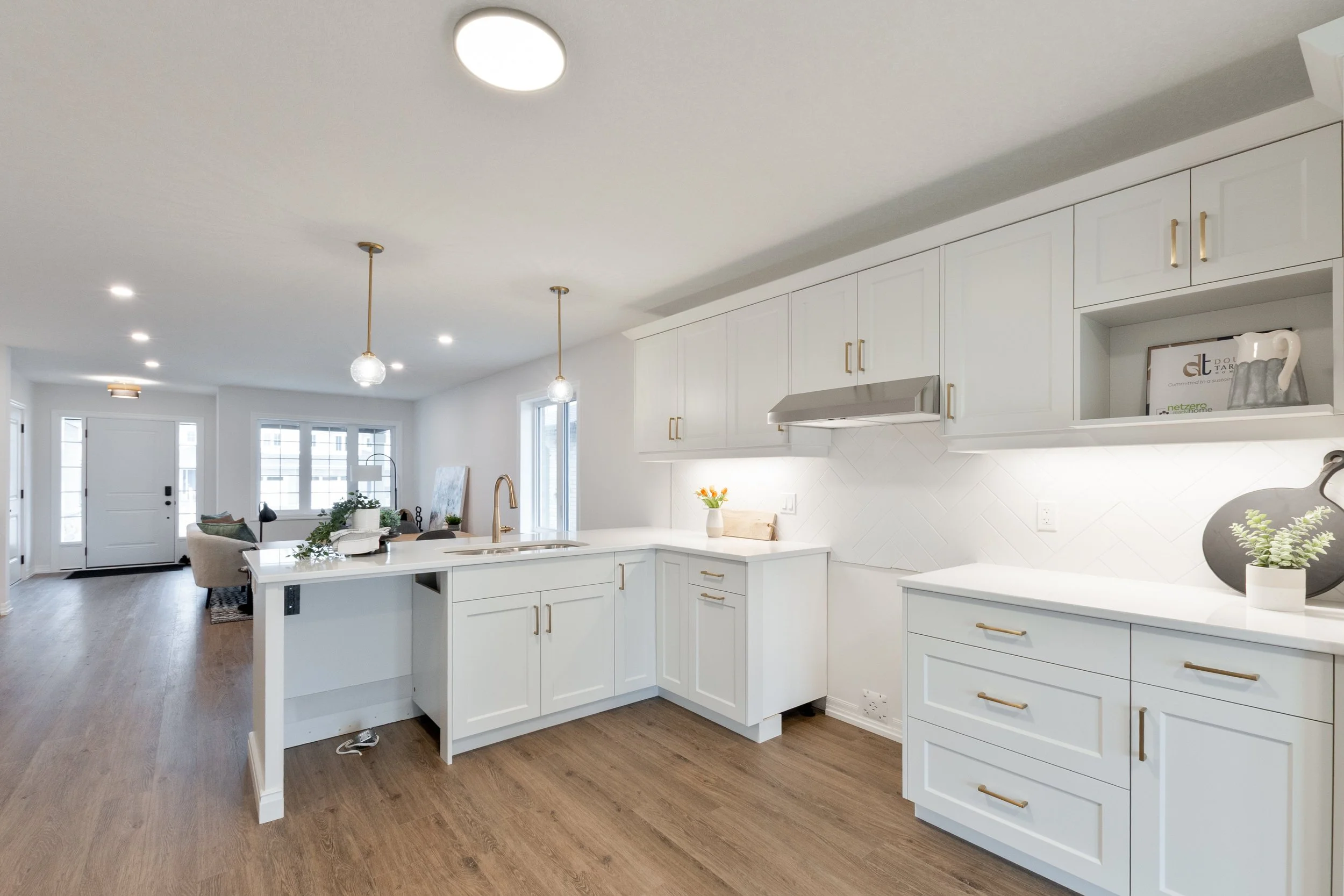 017-17 14 Harrow Ln.jpg