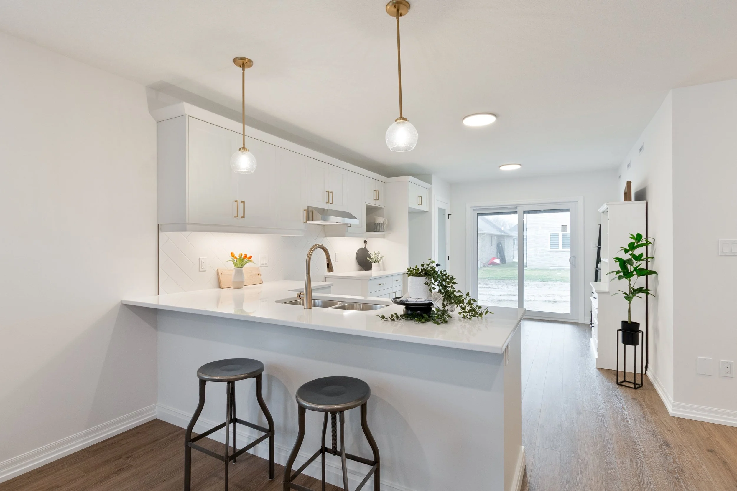 013-13 14 Harrow Ln.jpg
