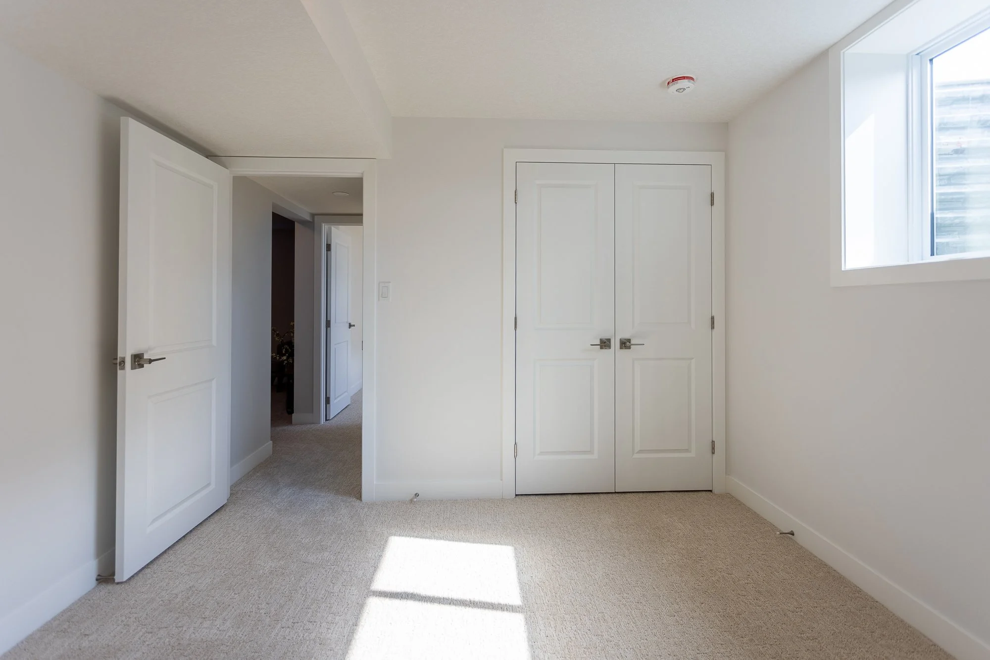 040-1R508908-HDR.jpg