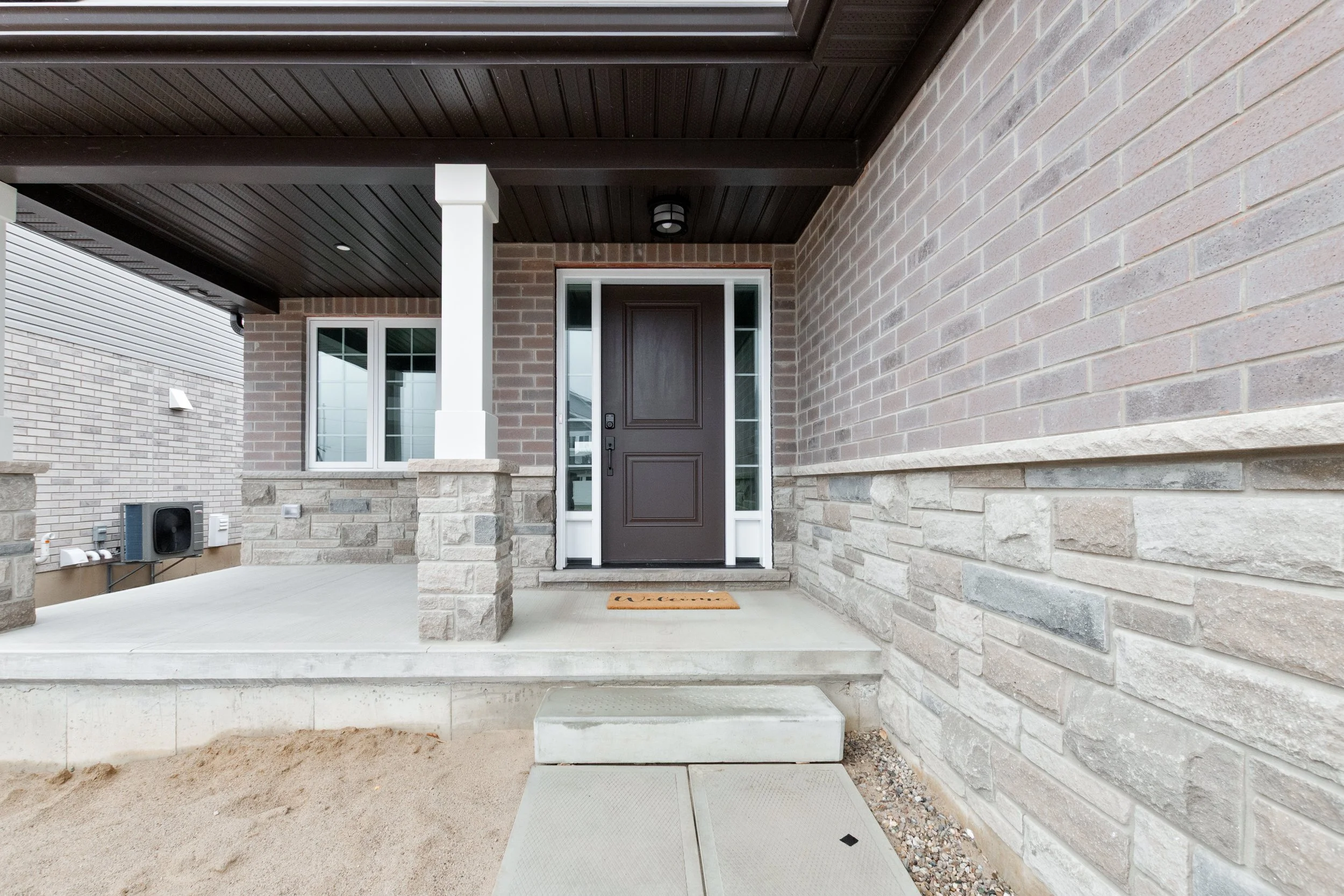 003-03 14 Harrow Ln.jpg