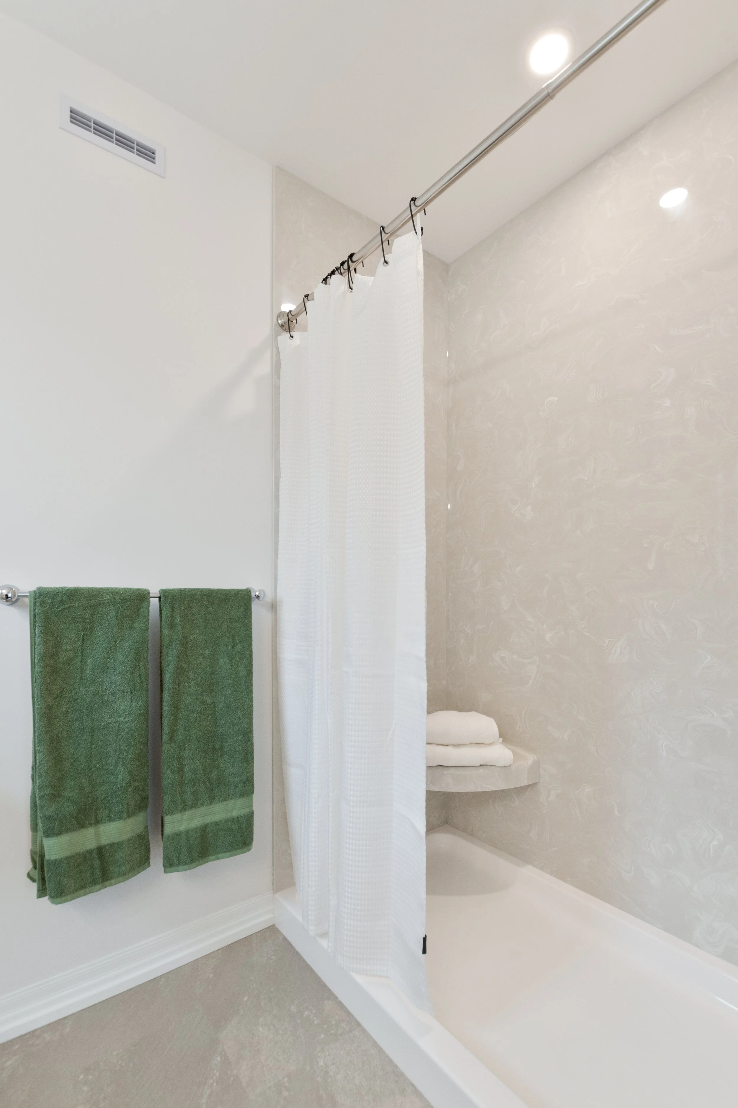 024-24 14 Harrow Ln.jpg