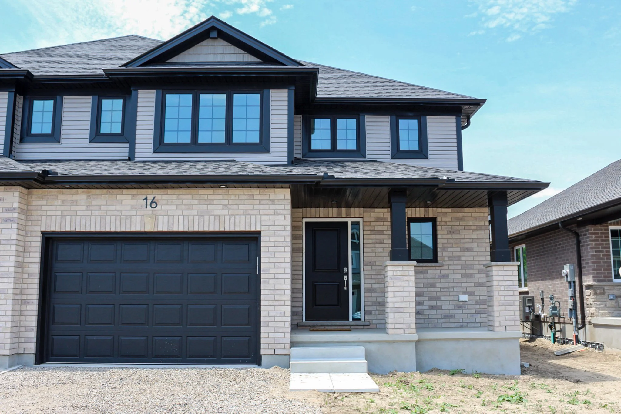 16 Harrow Ln, St. Thomas ($575,804)