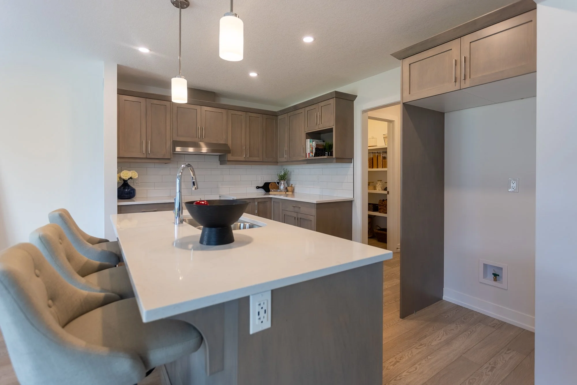 009-1R508992-HDR.jpg