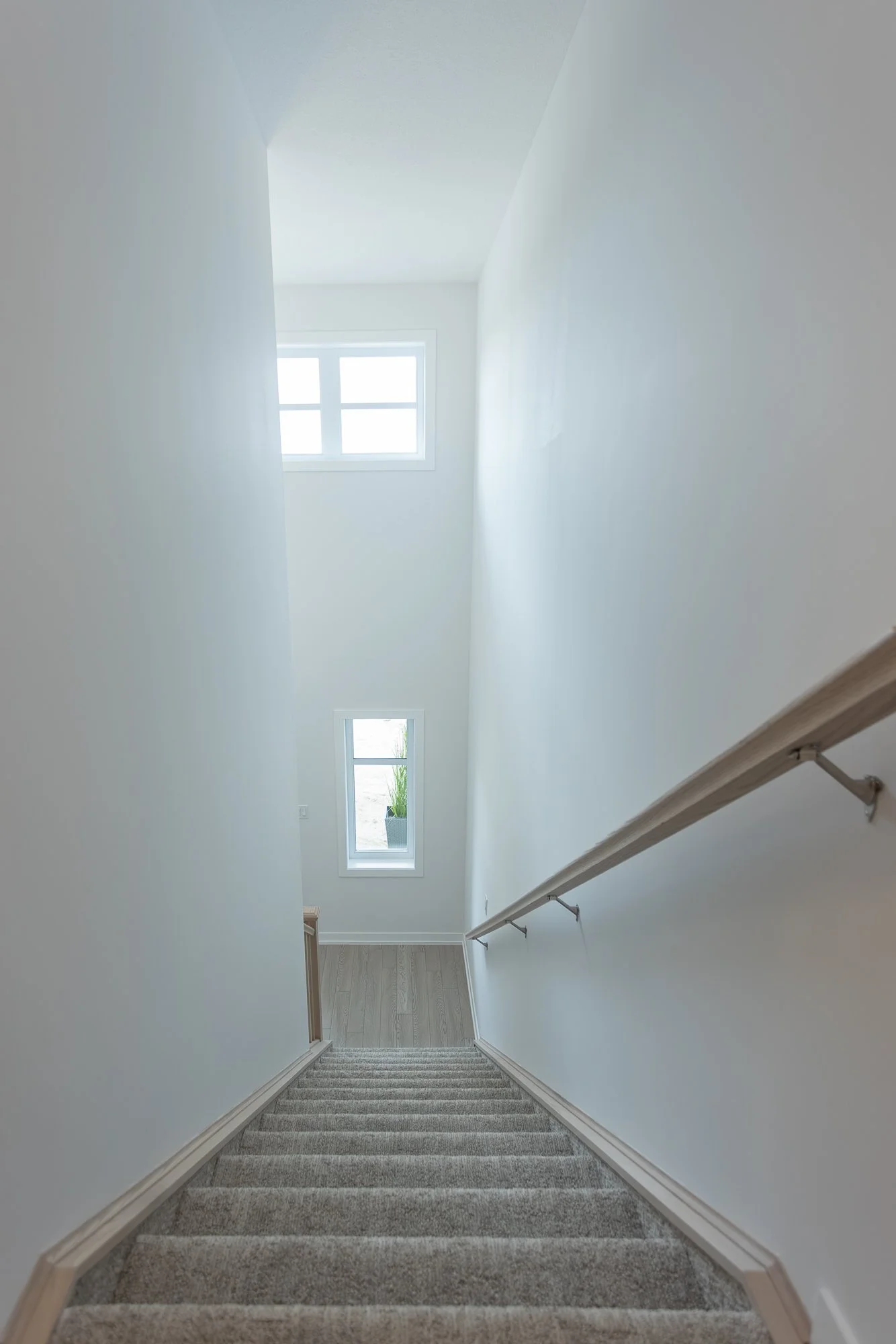 032-1R509046.jpg