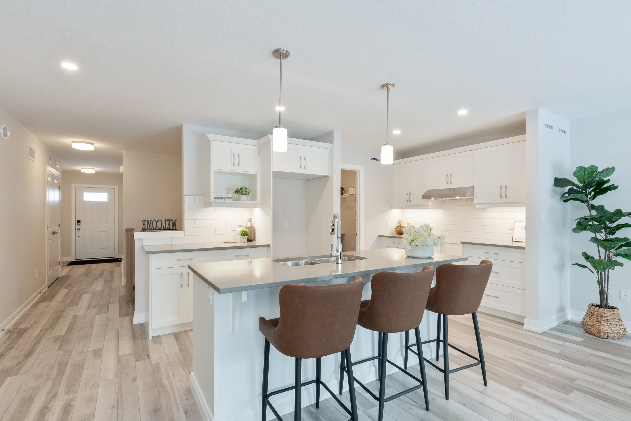 012-12 169 Styles Dr.jpg