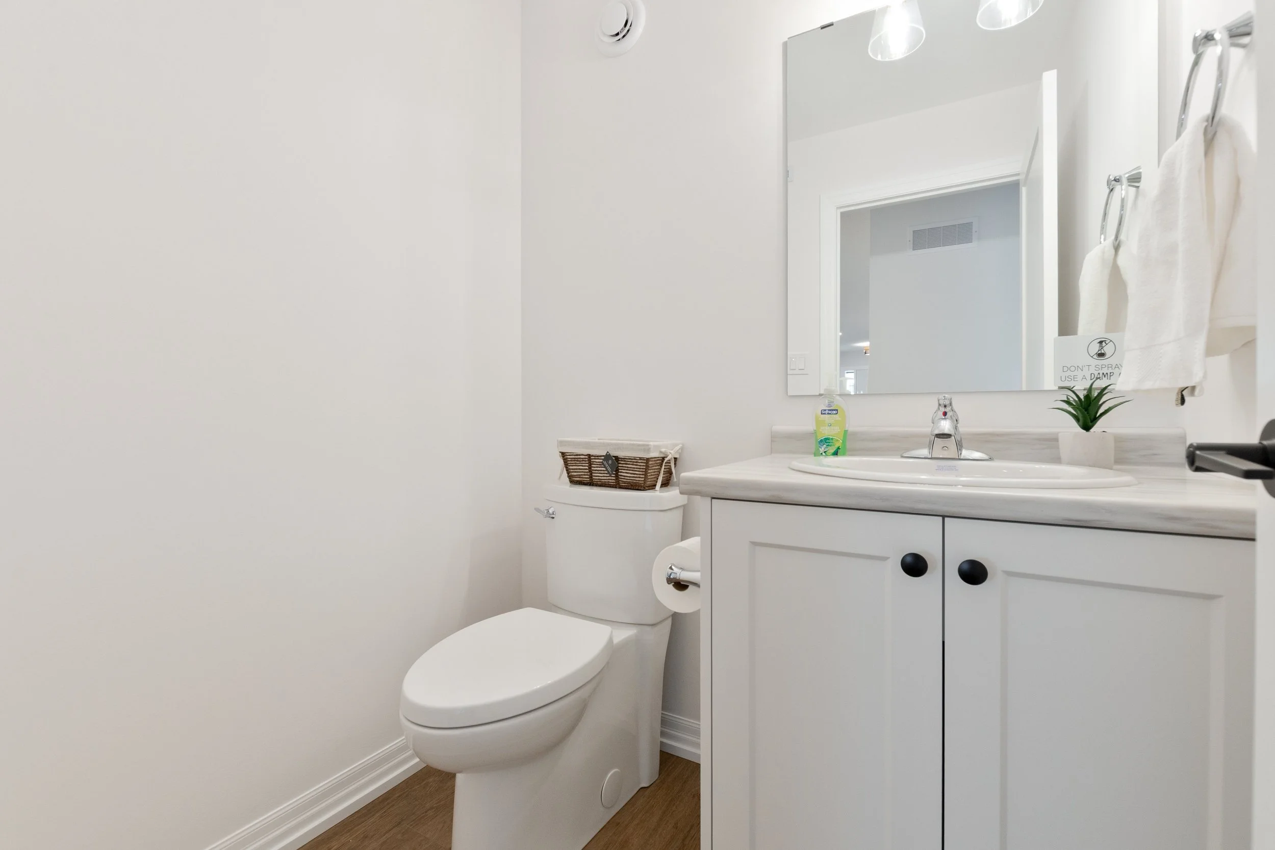 029-29 14 Harrow Ln.jpg