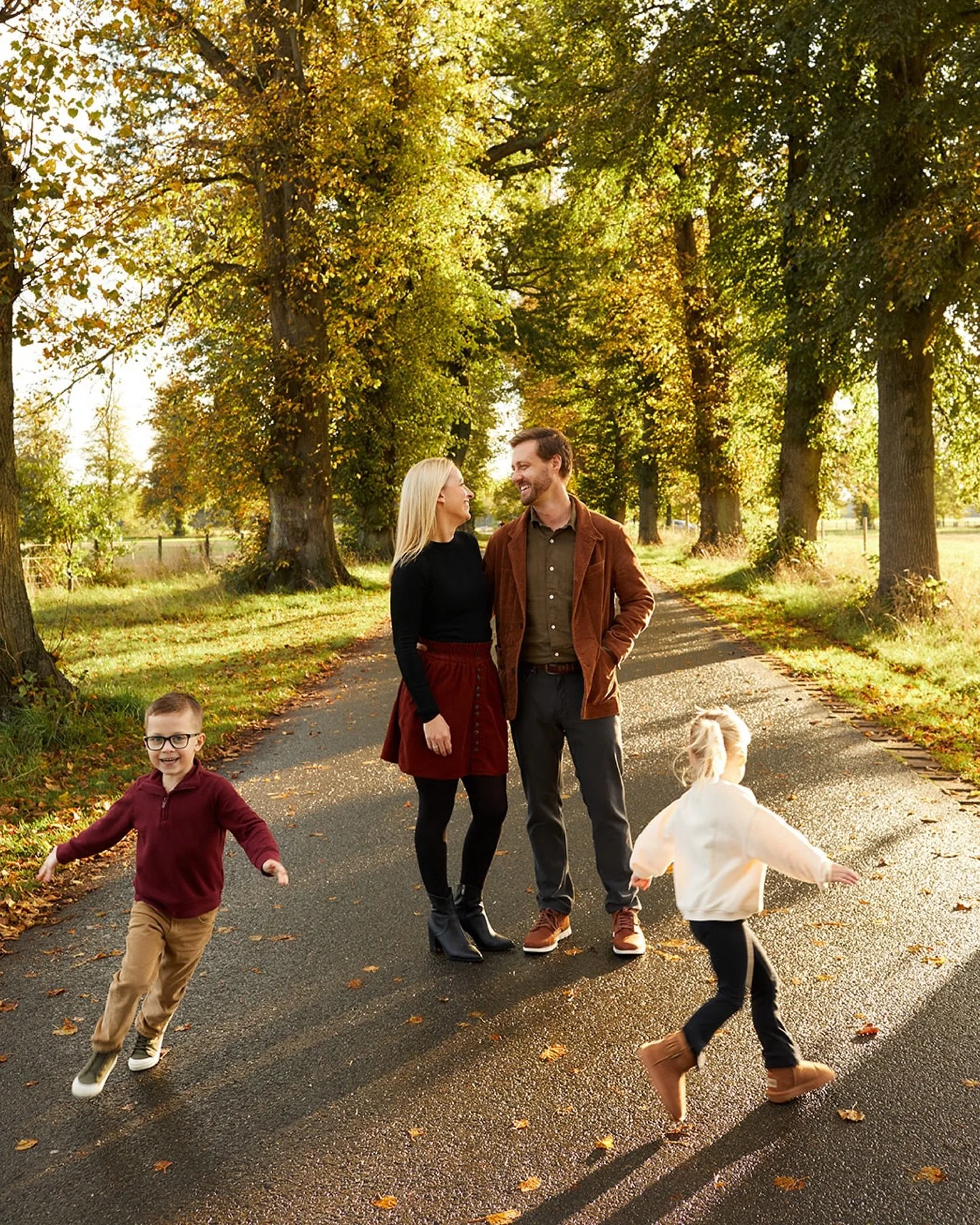 Capturing Autumn with this gorgeous family! 

October has to be one of the best months for getting outdoors with family to have your portraits taken, I really recommend planning a shoot at this time of year. The sun sets that little bit earlier so yo