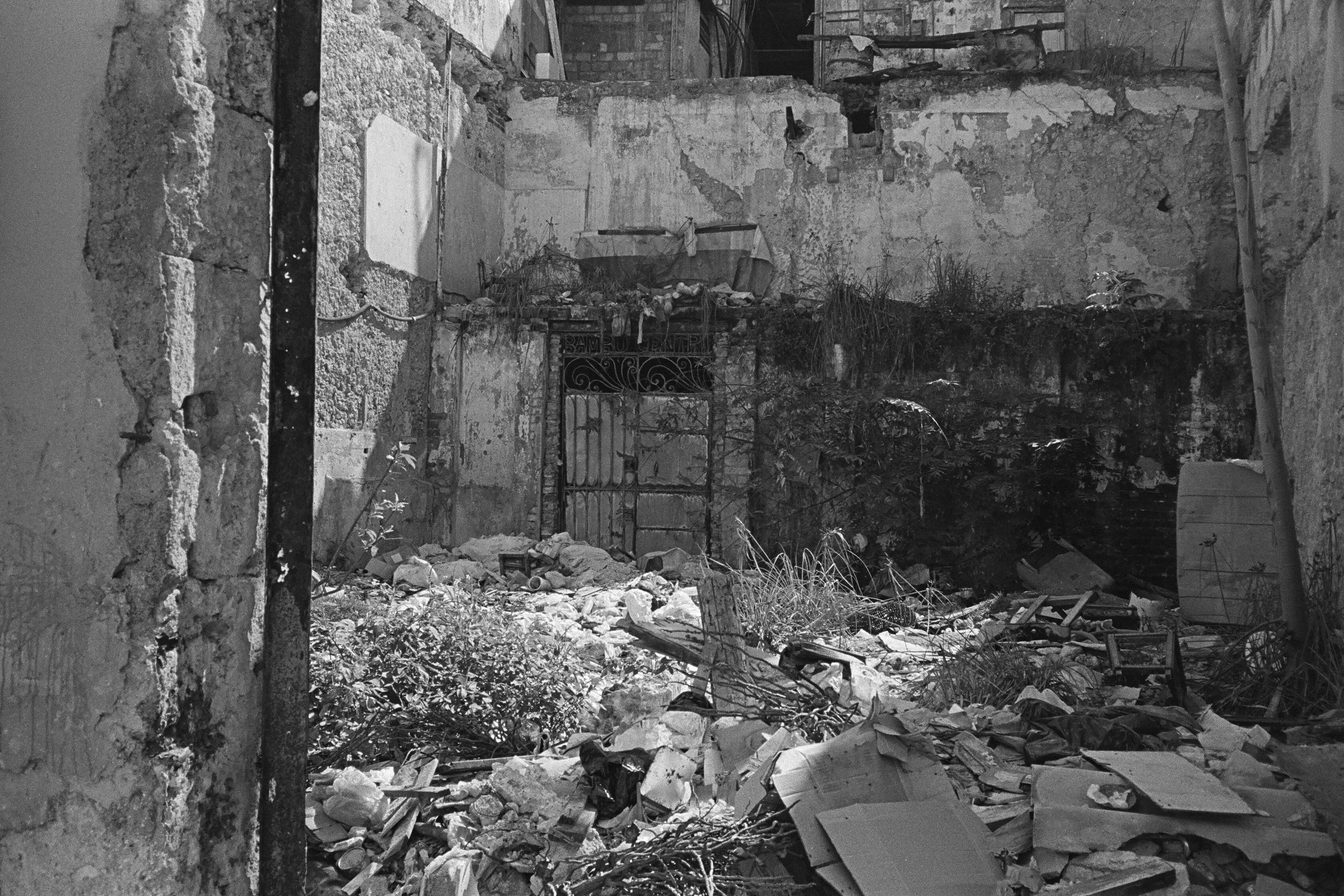 90890029 edit 3 copy.jpg