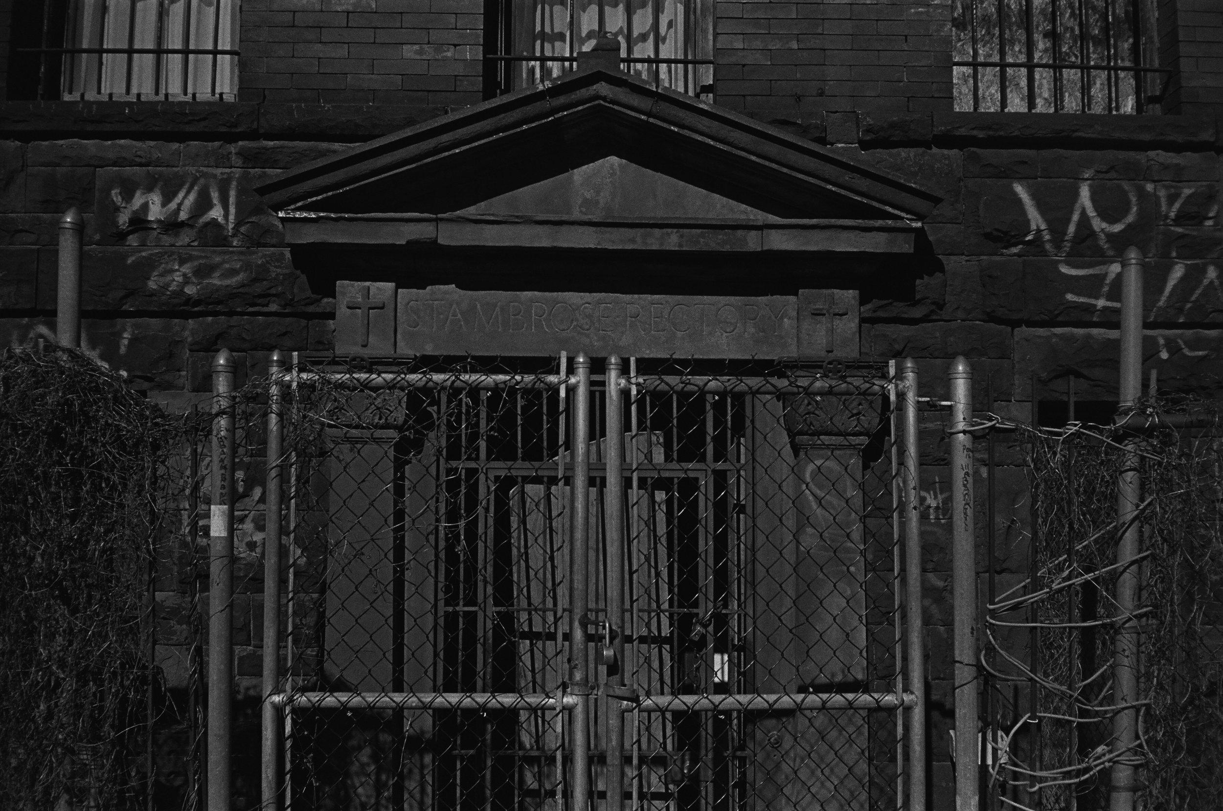 04840032 edit copy.jpg