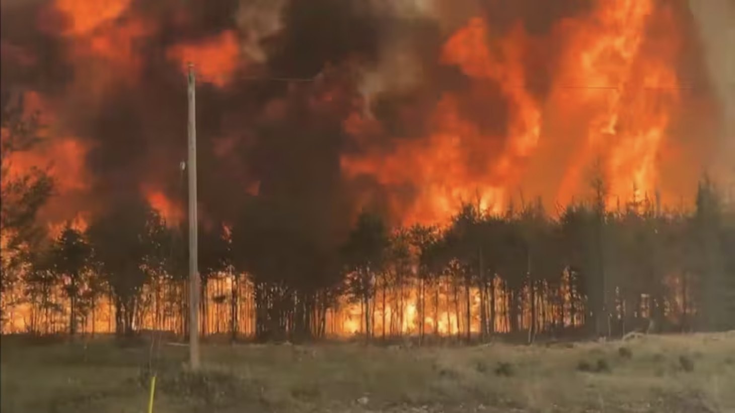 FIRST NATIONS FLEEING WILDFIRES
