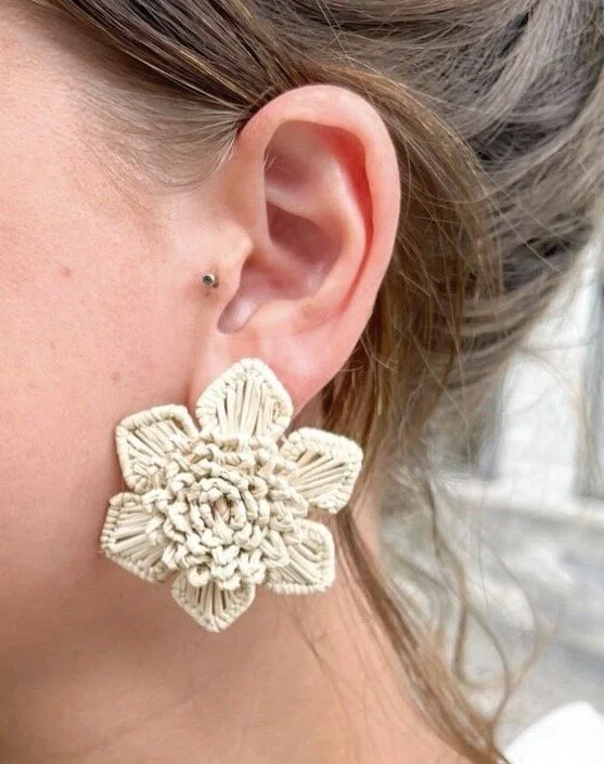 Small Bellflower Earrings | Natural