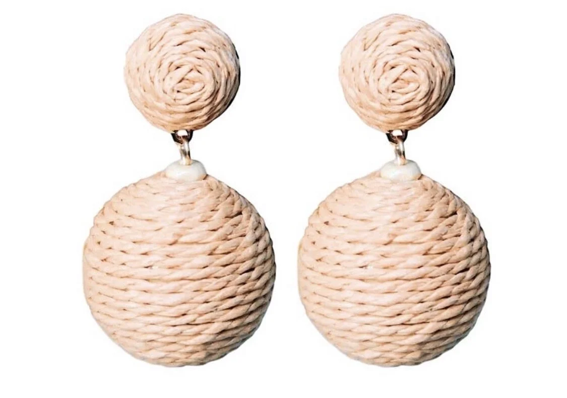 Raffia Wrapped Lido Pom Poms
