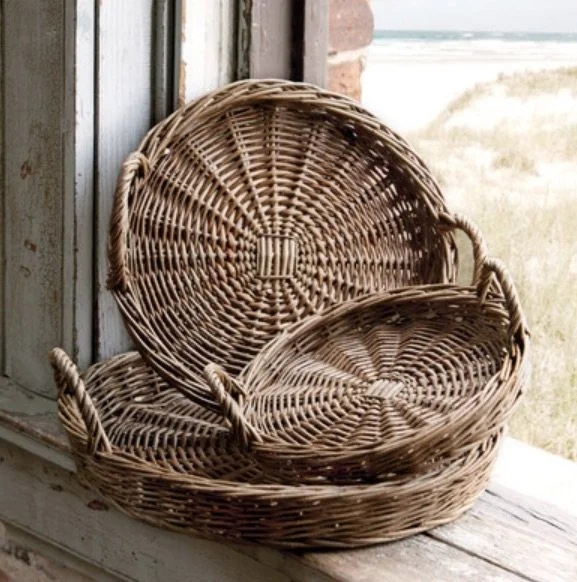Round Willow Trays, Set of 3