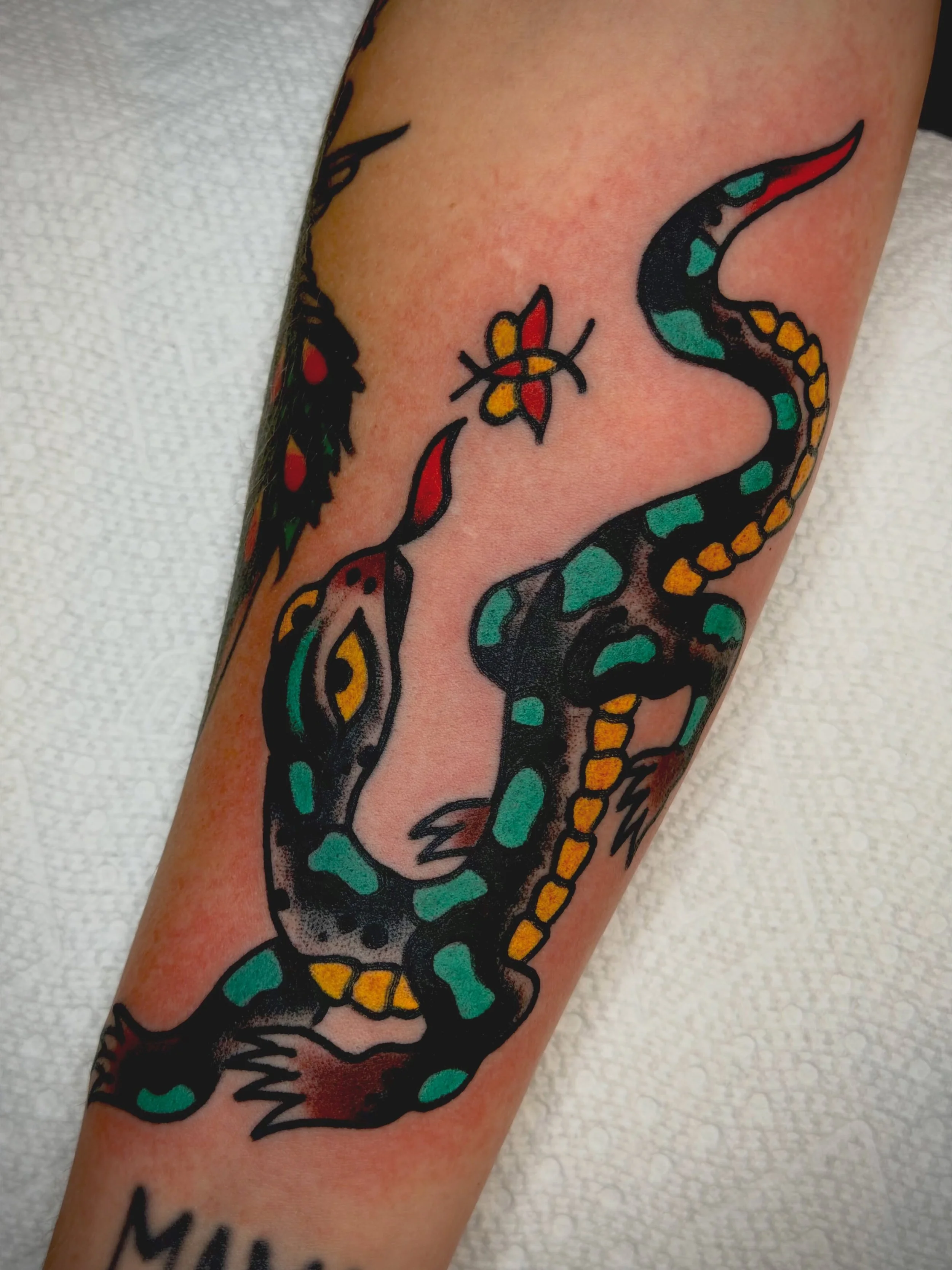 @riversidetattooclub 
.
.
.
.
.
.
#knoxvilletattoo #besttattooshop #tattooartistnearme #tattoostudio #knoxvilletattoostudio traditional tattoo artist knoxville tn smoky mountains tattoo shop knoxville tennessee american traditional tattoo knoxville o