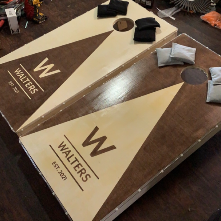 Cornhole Stencil