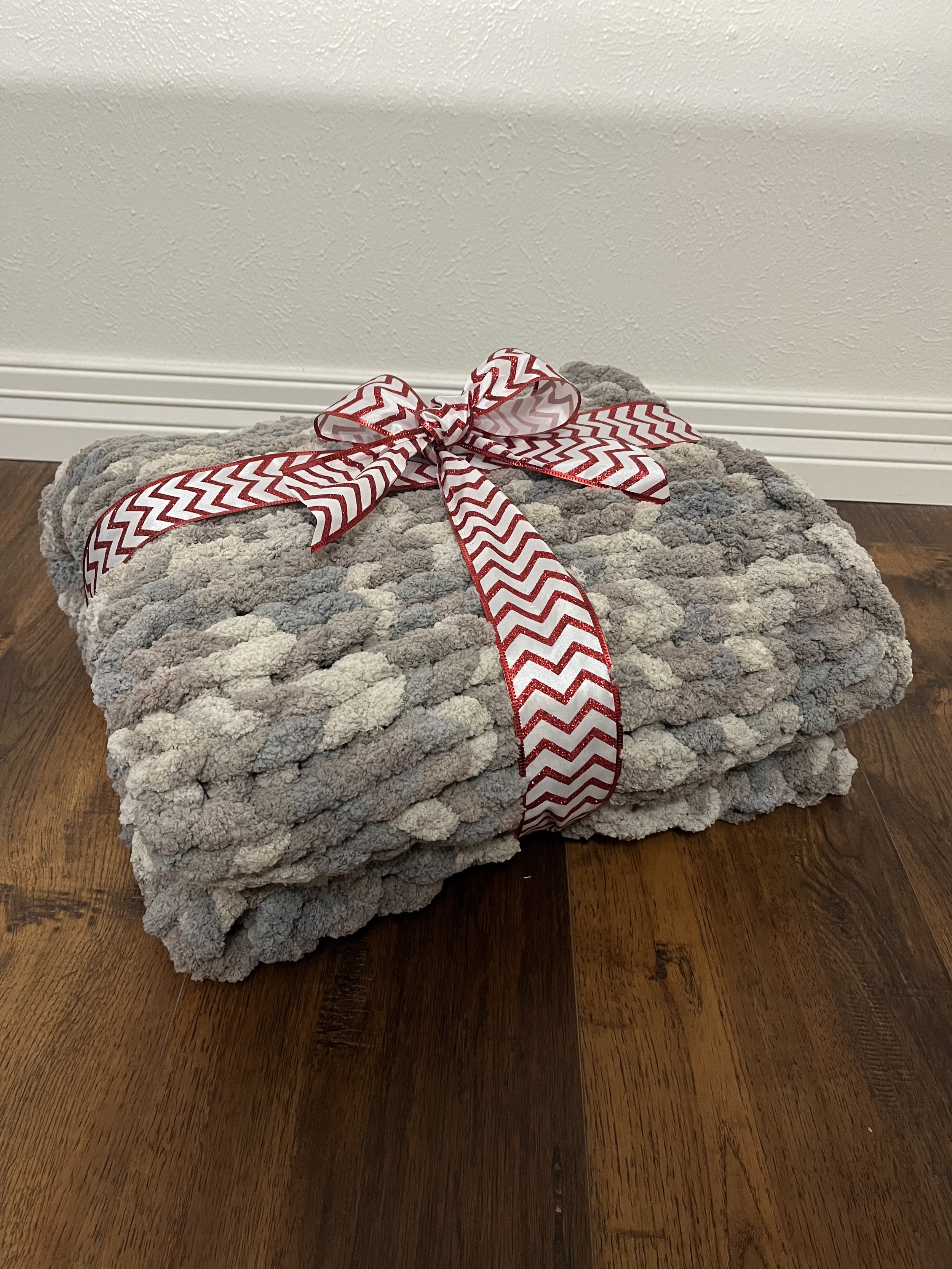 Grey Super Chunky Blanket