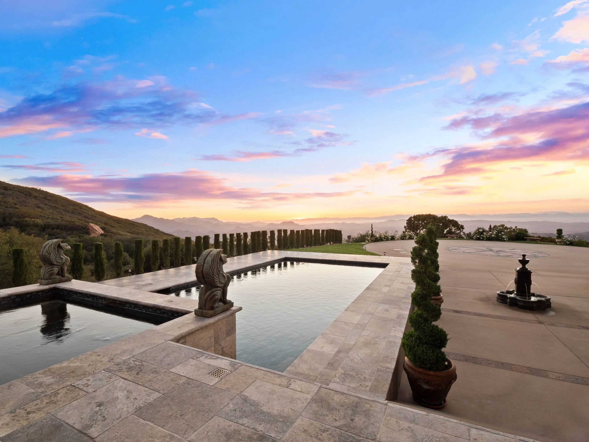 Pool Area / View on Helipad