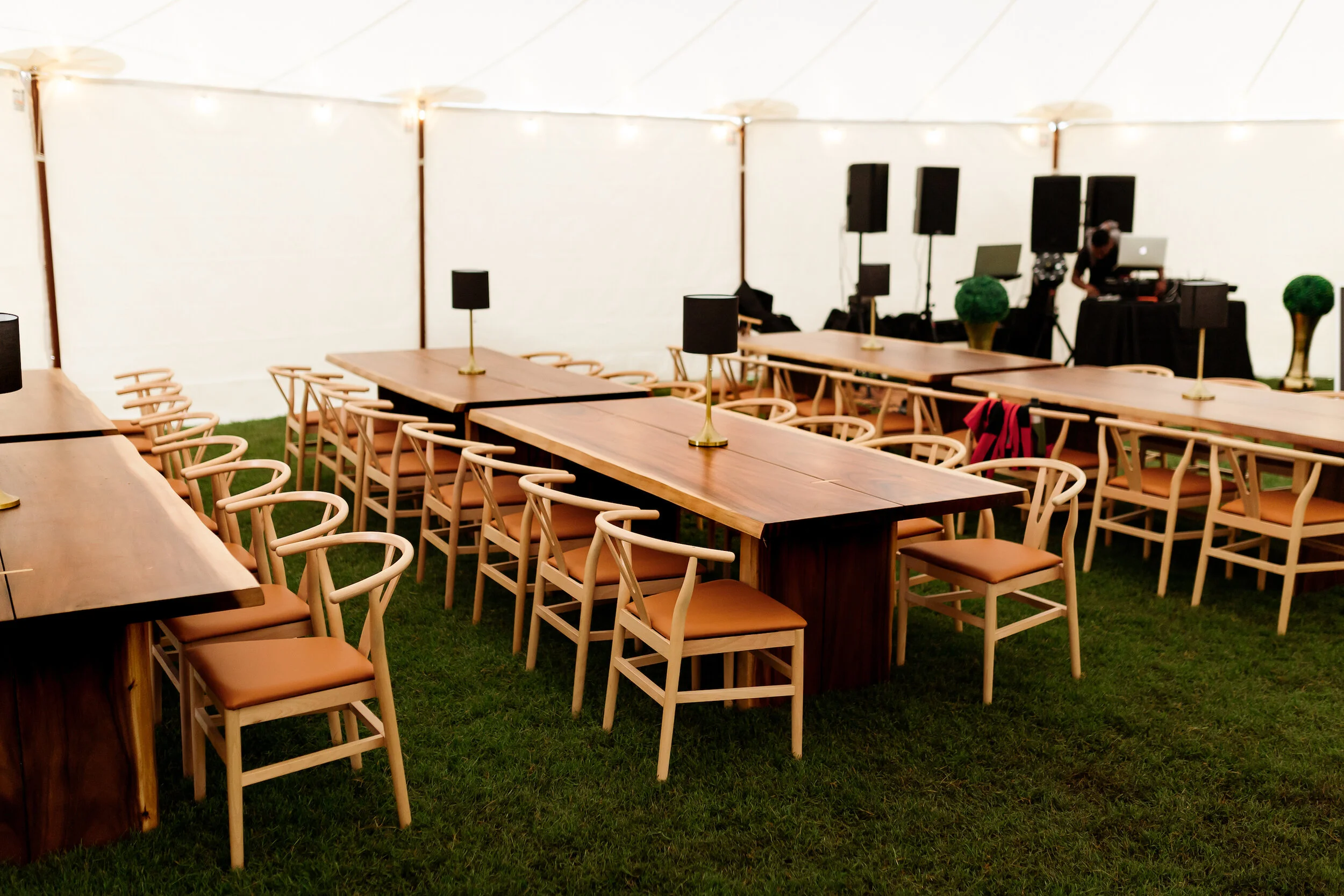 bankswedding21-33.jpg