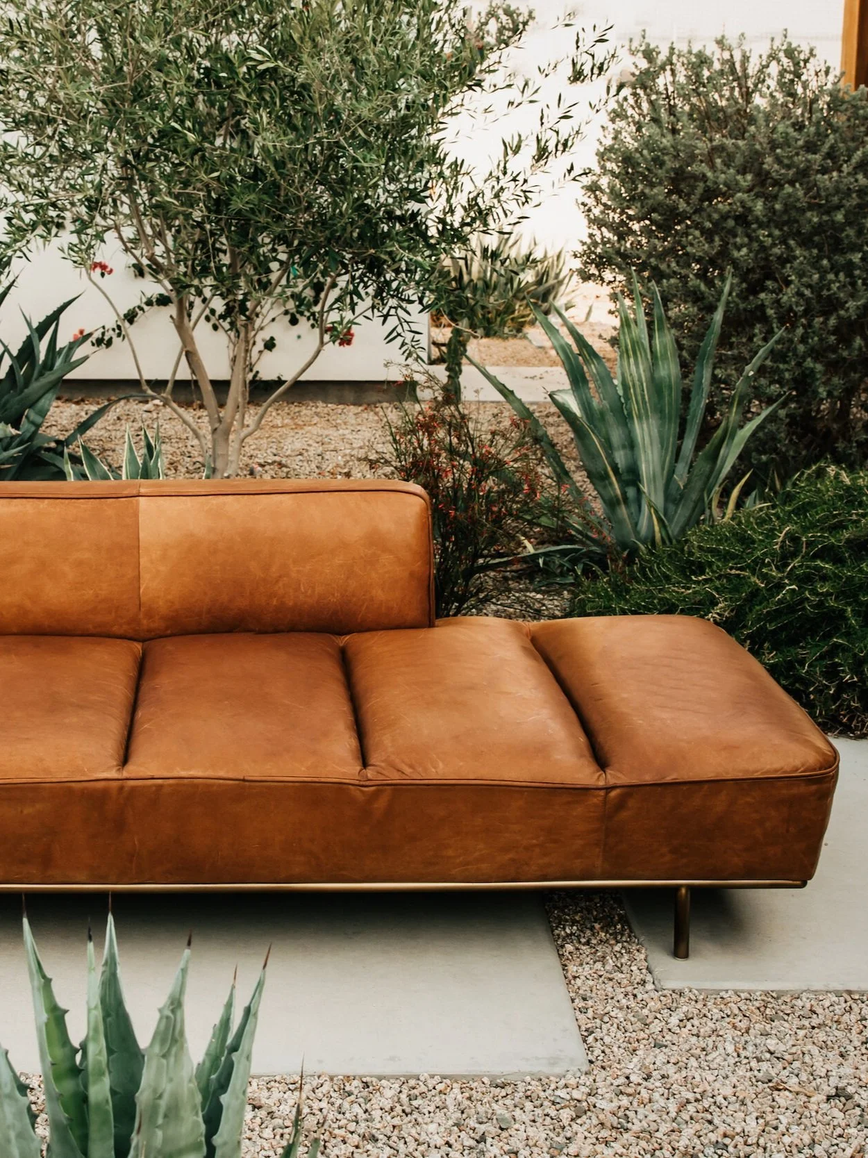 Honey &amp; Brass Daybed