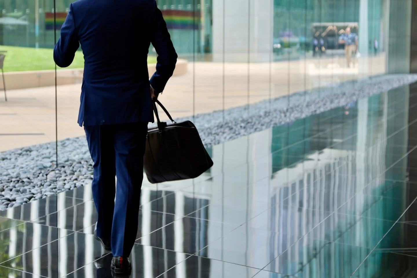 Every day begins with purpose.⁠
⁠
#CenturyPark #CenturyCity #WorkInStyle #OfficeLife