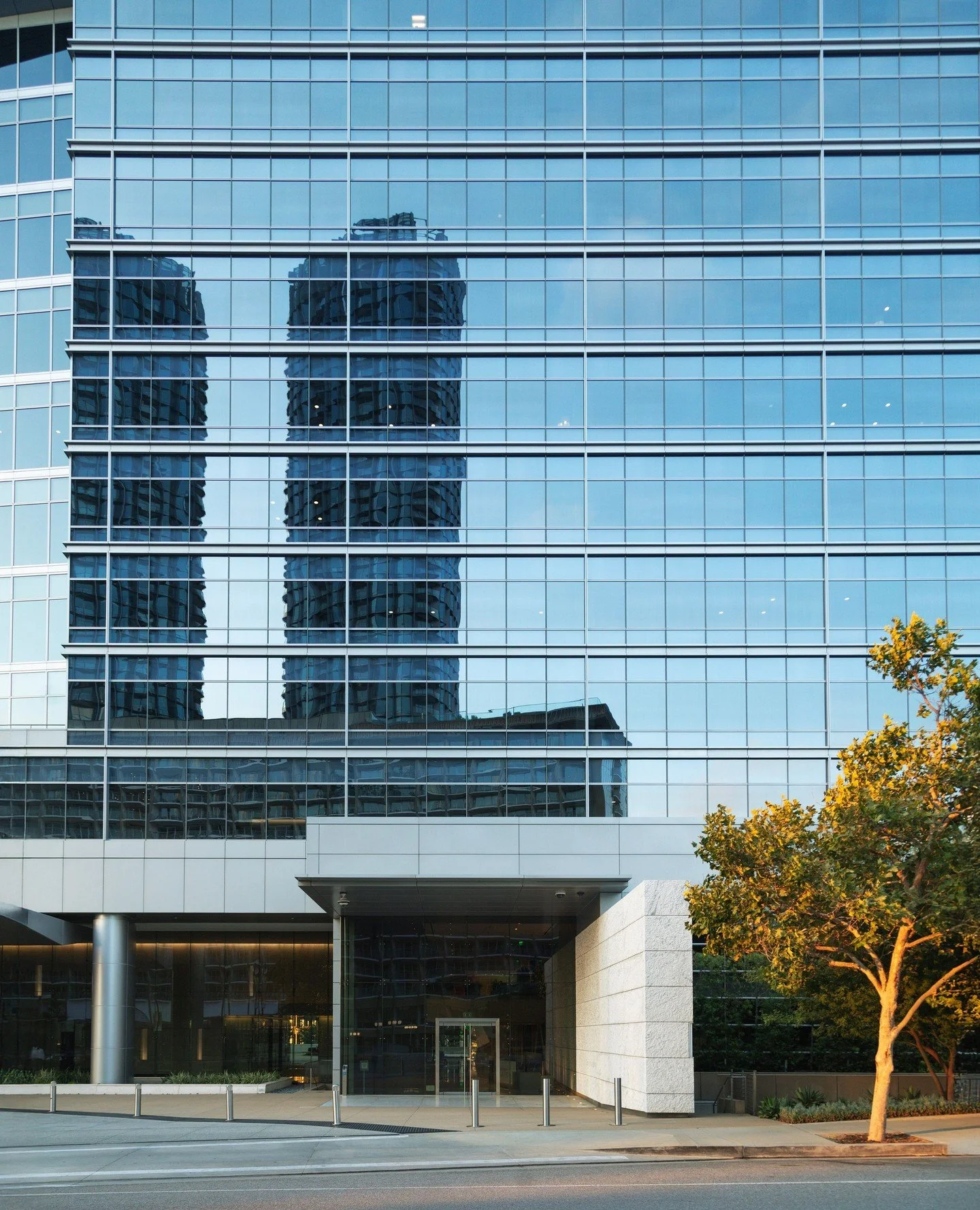 A landmark address with timeless appeal-elevated, refined, and built to last. ⁠
⁠
#centurycity #LAarchitecture #architecture