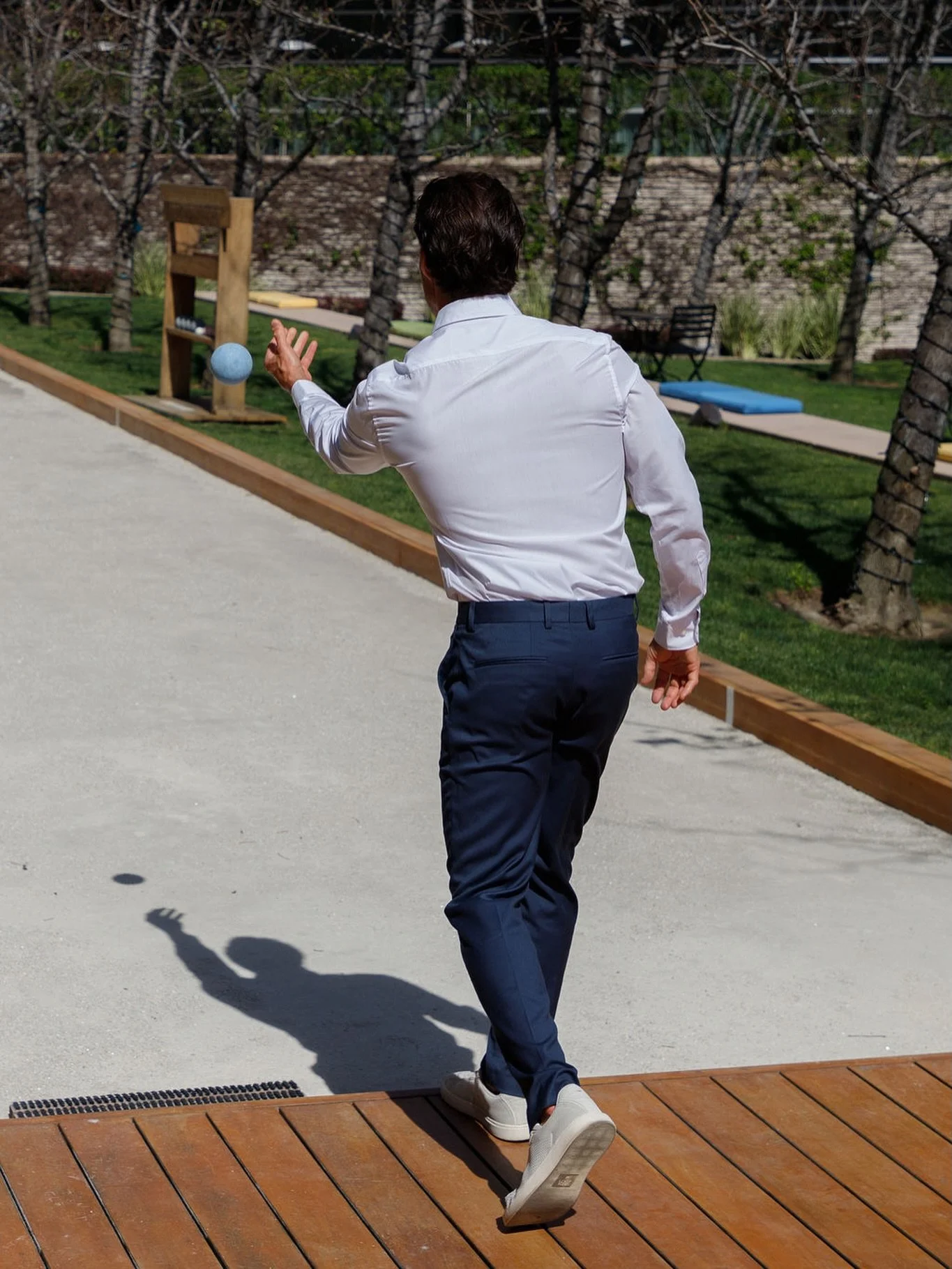 We&rsquo;re kicking things off at the bocce court 🎯 Join us tomorrow at 5pm for the Century Park Bocce League Kickoff 
.
.
.
.
#centurypark #boccecourt #luxuryoffice #centurycity #workandplay