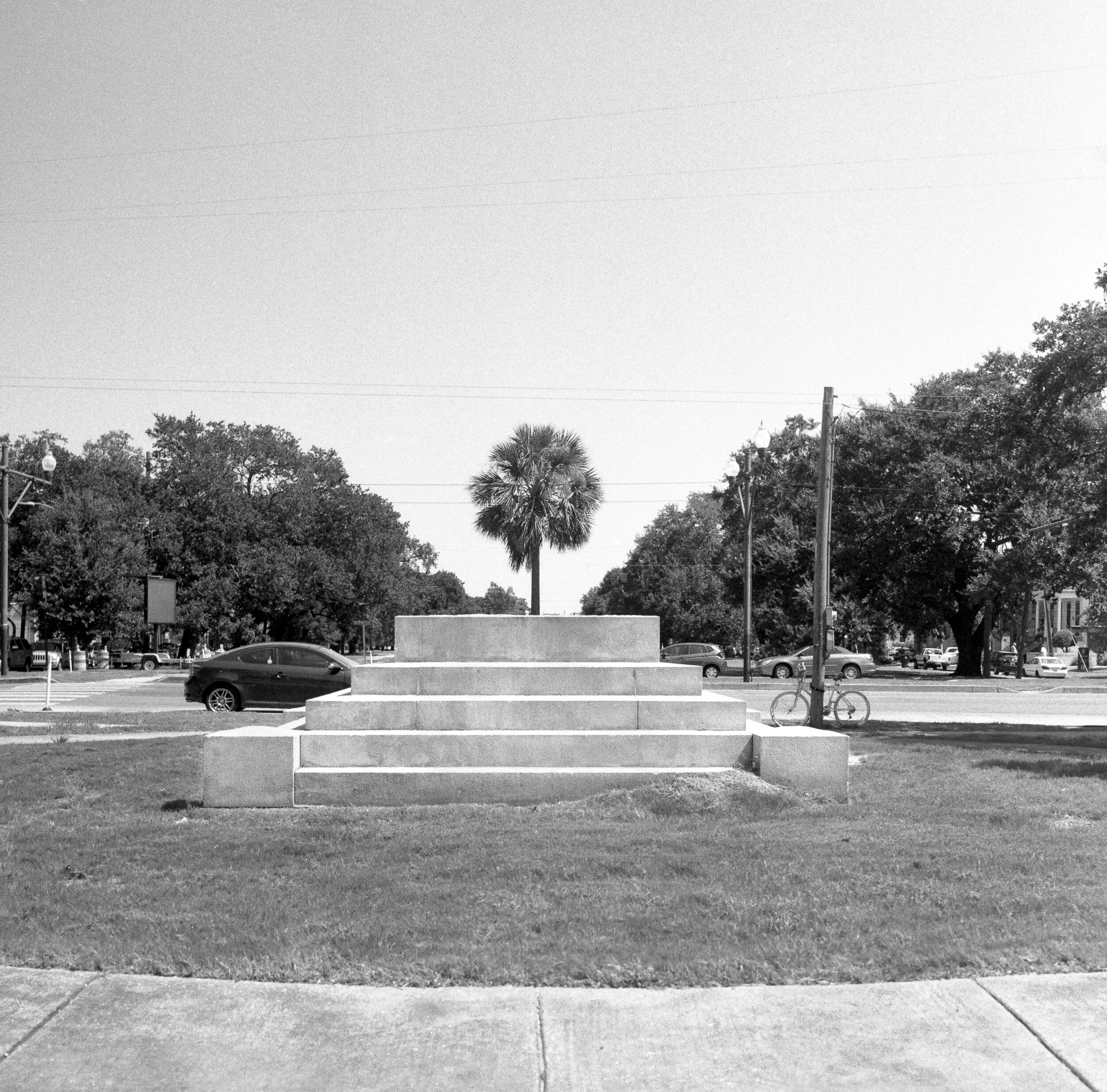 Empty plinth, Jefferson Davis monument removed May 11, 2017