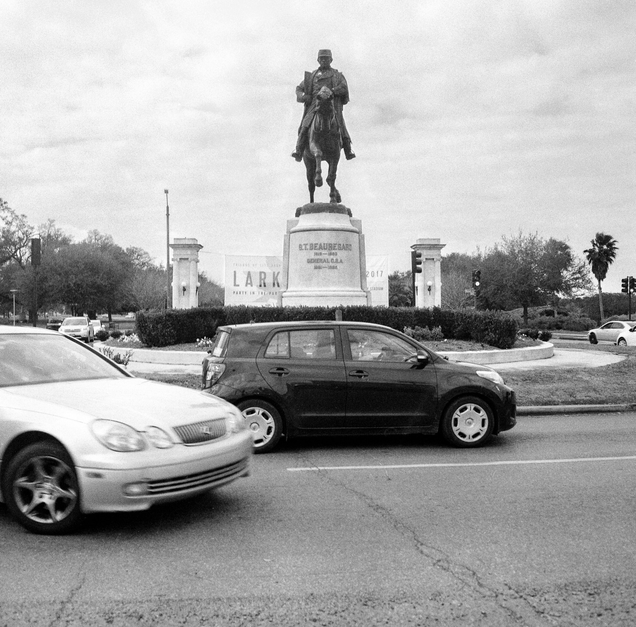 Statue of Confederate General P.G.T. Beauregard, Native Louisianan who ordered the first shot of the Civil War, unveiled November 11, 1915 [xxi]