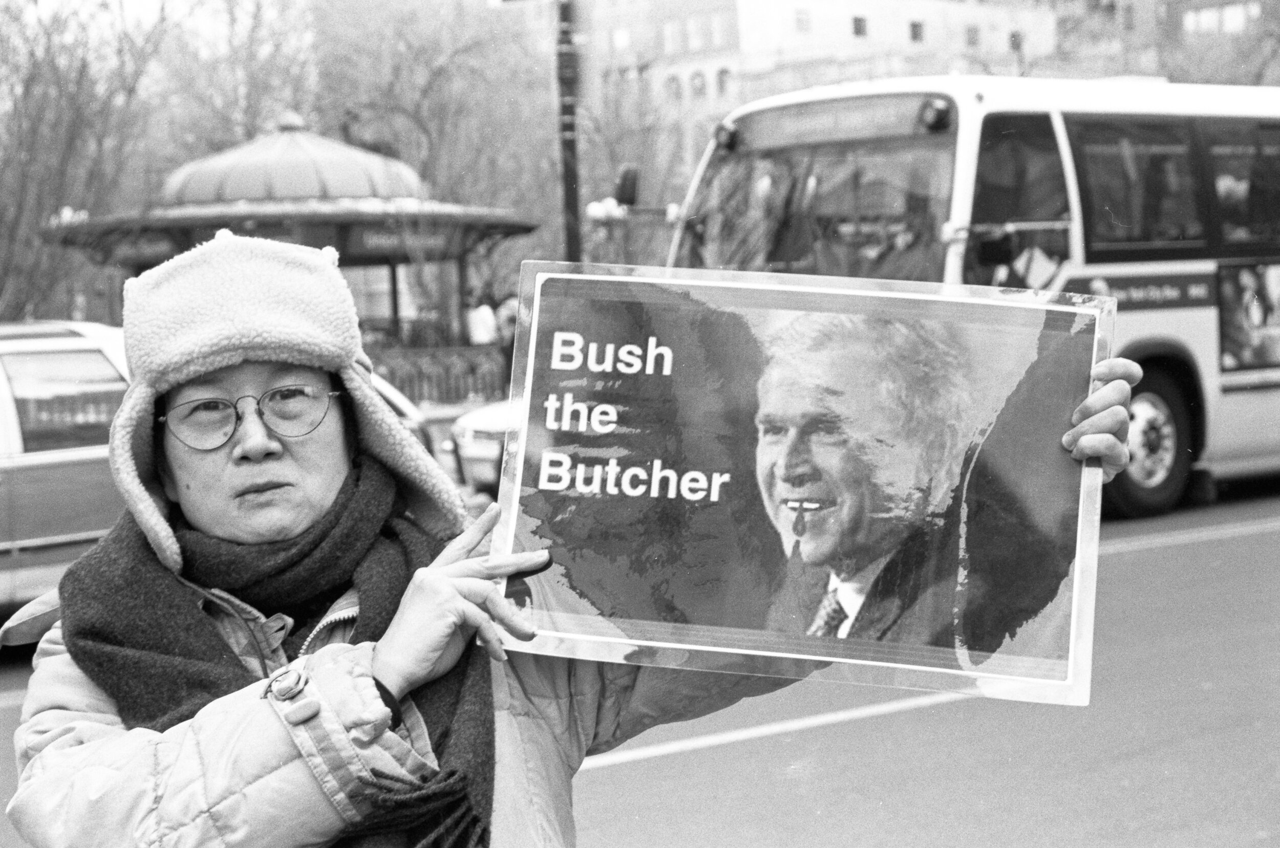 3Anti-war07_OL14LR.jpg