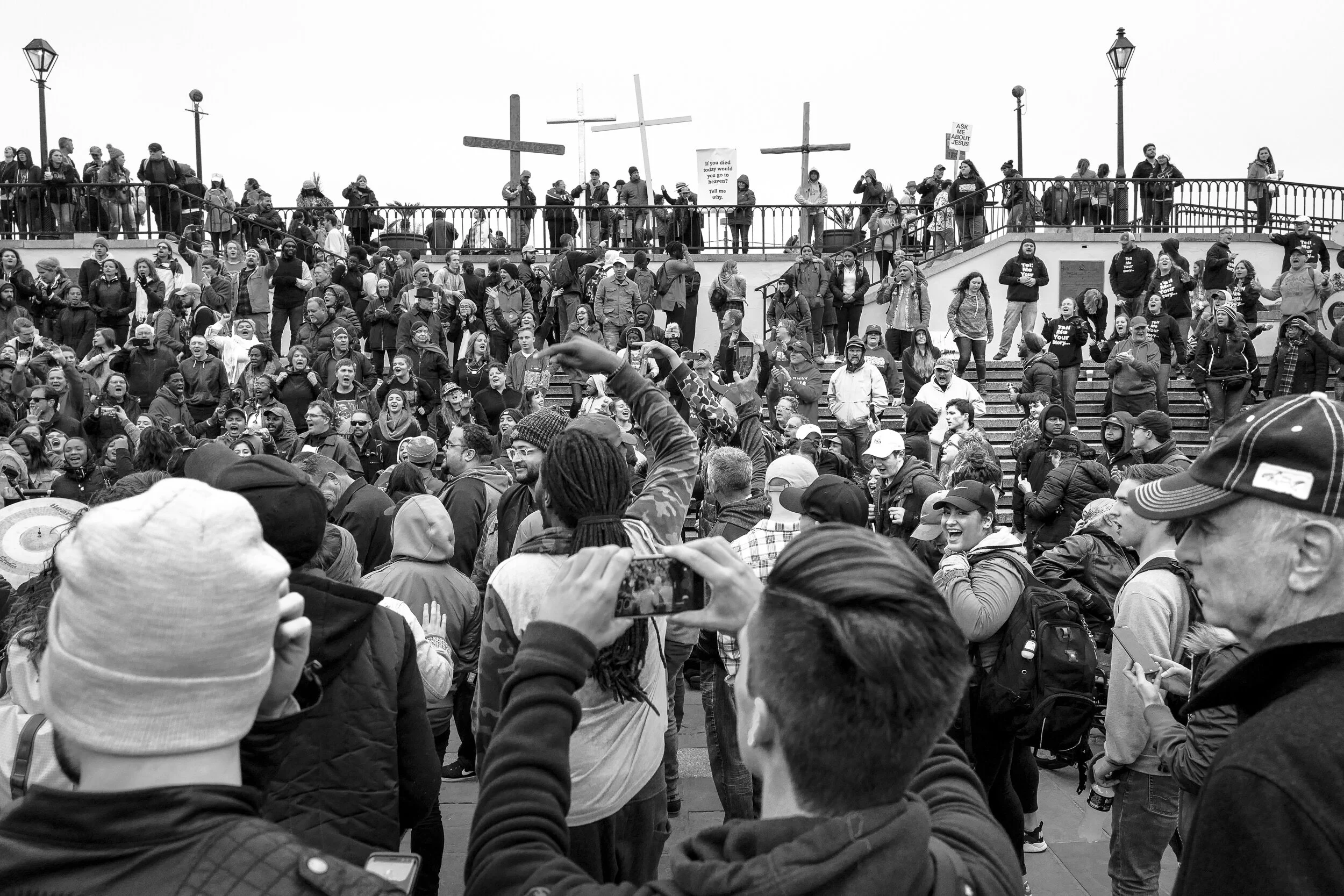 13RelL1080935-2.jpg