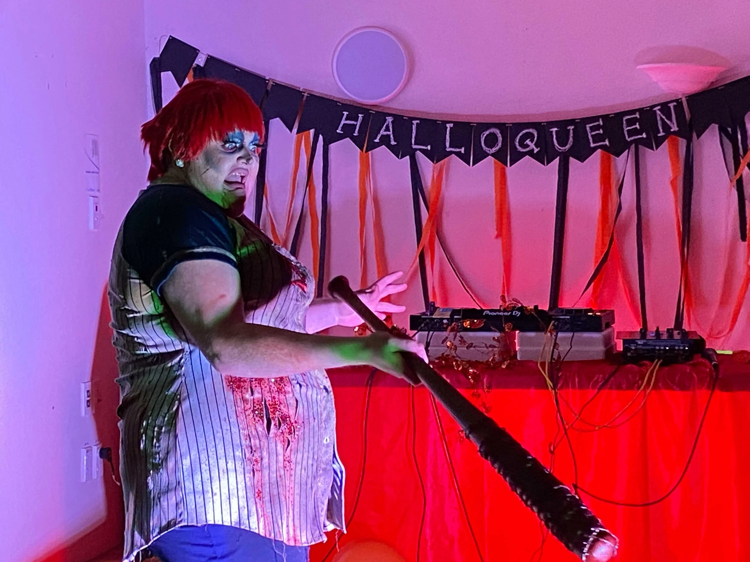 HalloQUEEN-3web.jpg