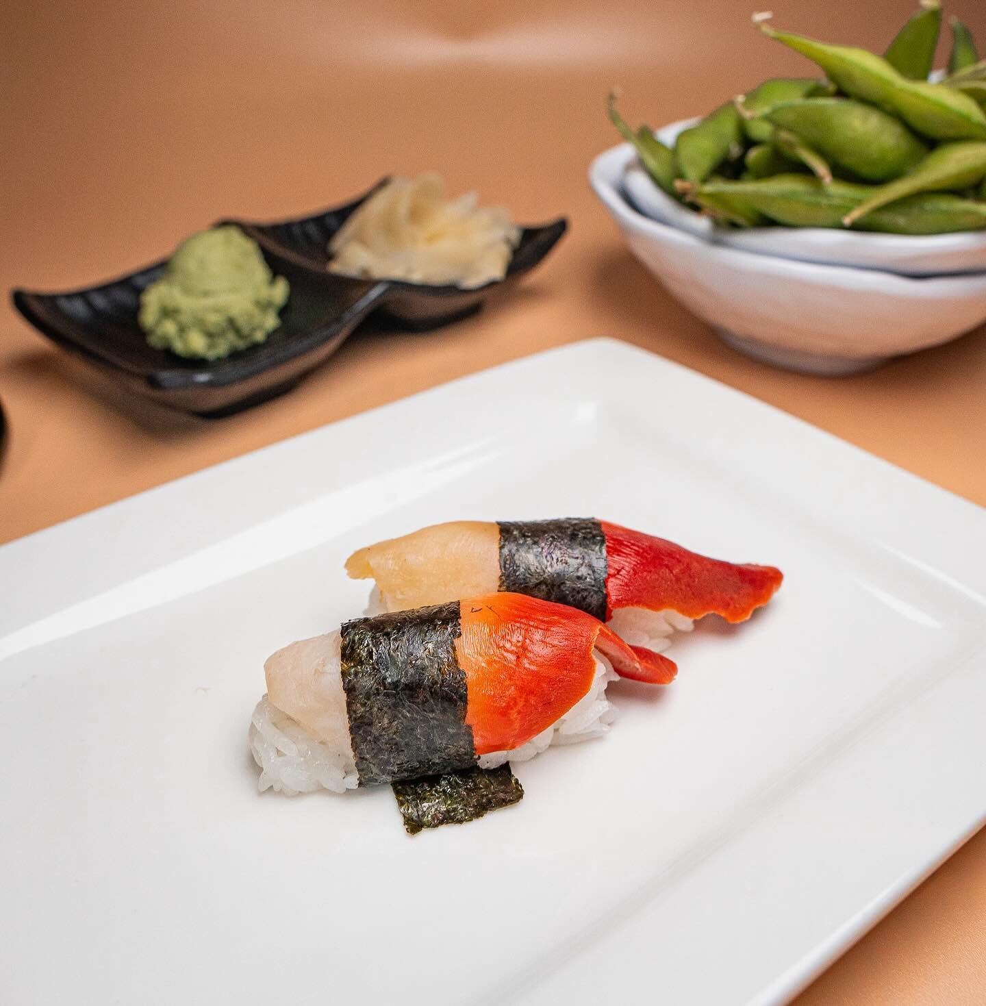 Savor the simplicity and elegance of sushi perfection! Visit us today! #VegasEats 🍣😋 

◾◽◾◽◾◽◾◽◾◽
🍣 𝗔𝗬𝗖𝗘 𝗦𝗨𝗦𝗛𝗜 𝗠𝗢𝗡 𝗠𝗔𝗥𝗬𝗟𝗔𝗡𝗗
⏰ ᴅᴀɪʟʏ: 12:00 ᴘᴍ - 11:00 ᴘᴍ
⏰ ʟᴀꜱᴛ ꜱᴇᴀᴛɪɴɢ ꜰᴏʀ ᴀʏᴄᴇ 10ᴘᴍ
⏰ ʟᴀꜱᴛᴏʀᴅᴇʀ10:30ᴘᴍ 
📍 9770 ꜱ ᴍᴀʀʏʟᴀɴᴅ ᴘᴋᴡʏ, 