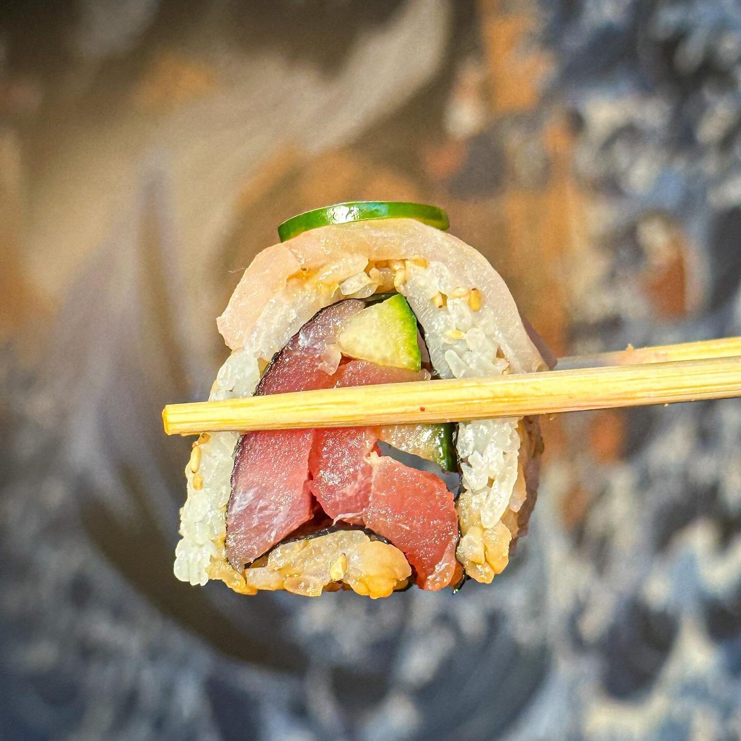 Rolling through life one sushi roll at a time! Visit us today! #VegasFoodie 😋🥢 

◾◽◾◽◾◽◾◽◾◽
🍣 𝗔𝗬𝗖𝗘 𝗦𝗨𝗦𝗛𝗜 𝗠𝗢𝗡 𝗠𝗔𝗥𝗬𝗟𝗔𝗡𝗗
⏰ ᴅᴀɪʟʏ: 12:00 ᴘᴍ - 11:00 ᴘᴍ
⏰ ʟᴀꜱᴛ ꜱᴇᴀᴛɪɴɢ ꜰᴏʀ ᴀʏᴄᴇ 10ᴘᴍ
⏰ ʟᴀꜱᴛᴏʀᴅᴇʀ10:30ᴘᴍ 
📍 9770 ꜱ ᴍᴀʀʏʟᴀɴᴅ ᴘᴋᴡʏ, ʟᴀꜱ ᴠᴇ