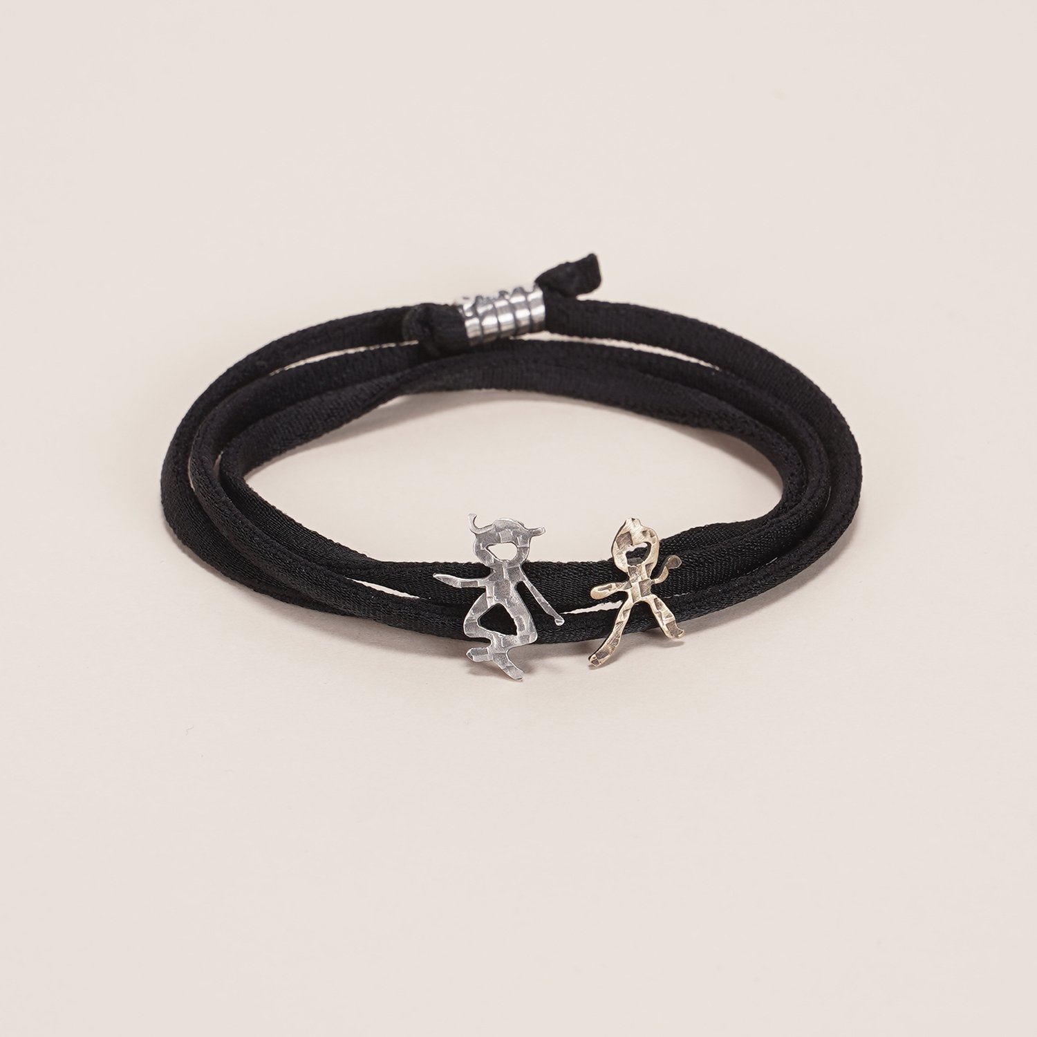 Nen i Nena Polsera/Collar