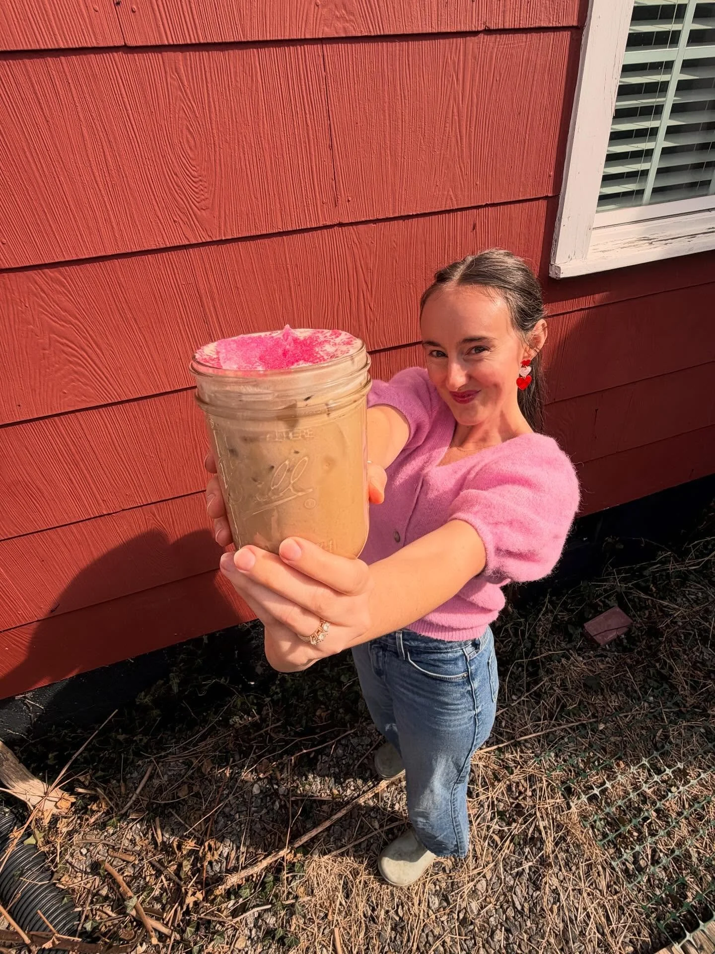 Shout out to all the cuties and sweeties that came in today for Valentines Day! 💌🌹🍫🍷 thanks for the mems this year, we loved singing Whitney Houston at the top of our lungs with you while yall sip on the cutest drinks in town and most bussin spec