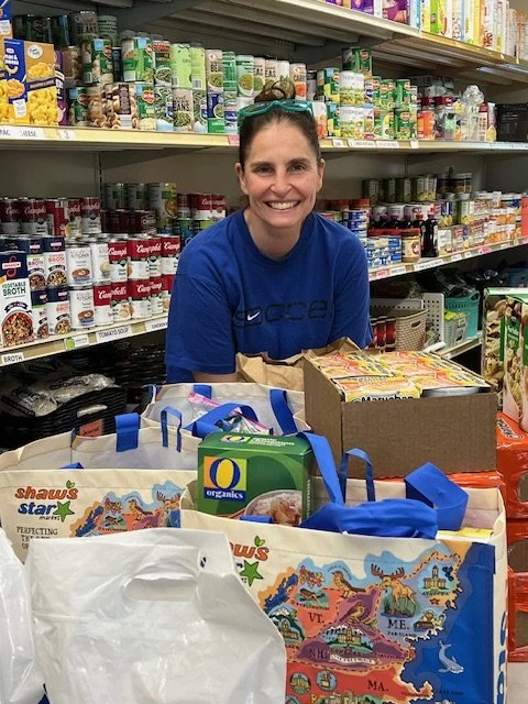 Thank you to Nadia Sussman and everyone at Lincoln-Sudbury High School who contributed to such a successful food drive!  (June '26)