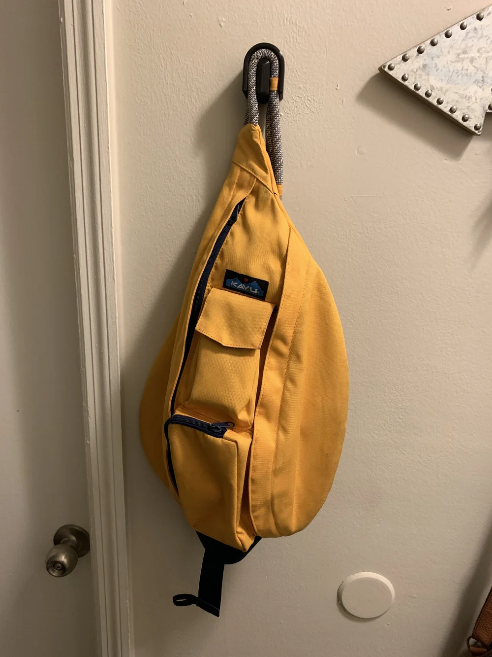 Kavu Style (Rope Sling) Bag Wall Mount — ZXYPRO