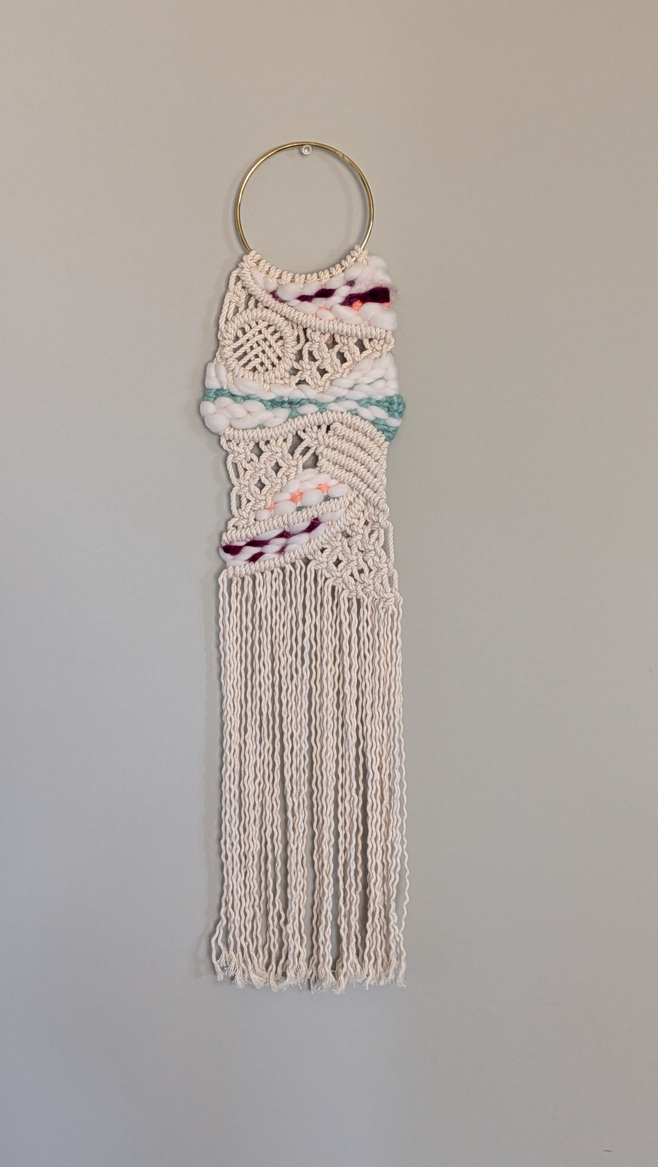 A011Macraweaving1.jpg