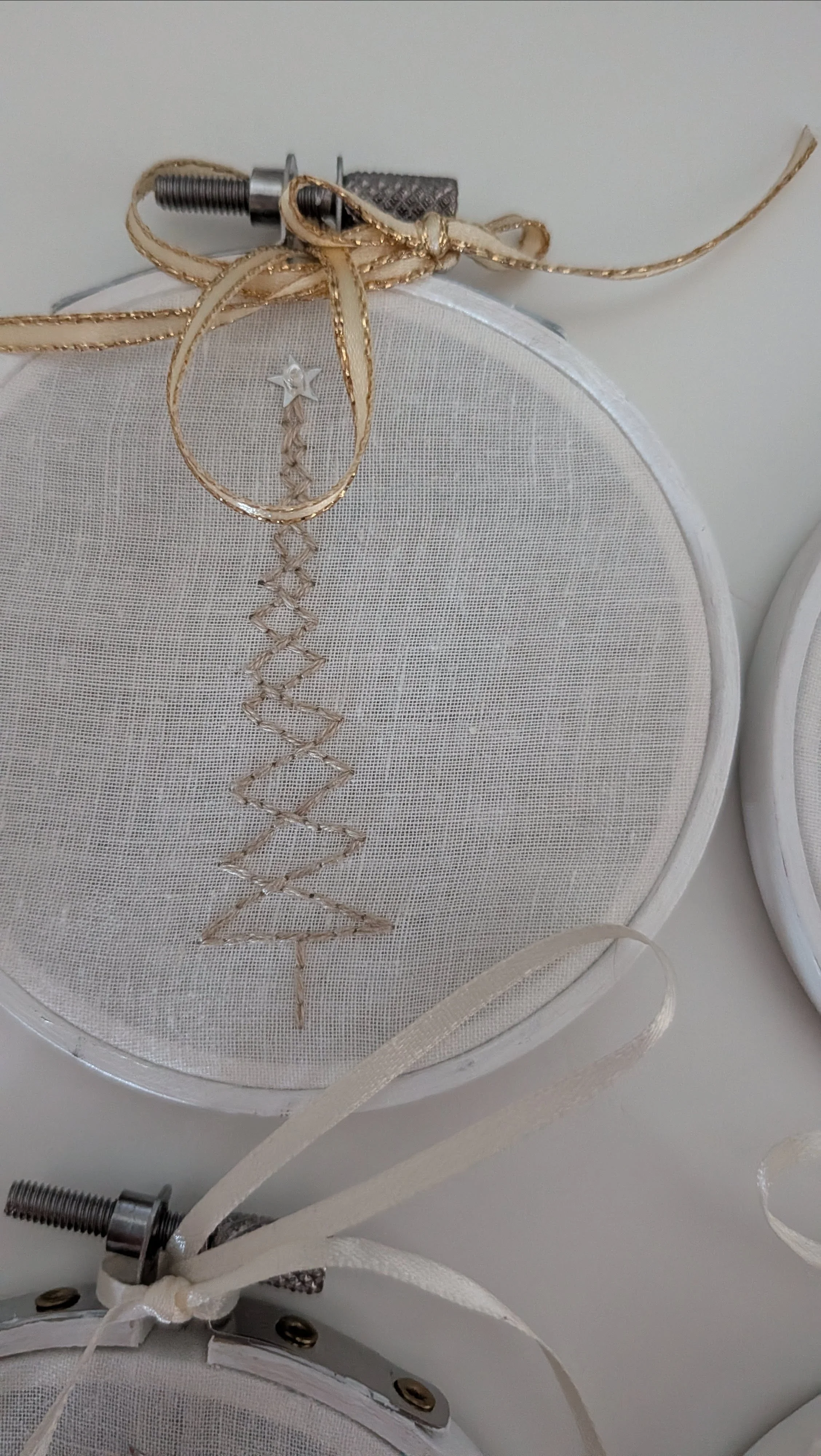 A050Ornament5.jpeg