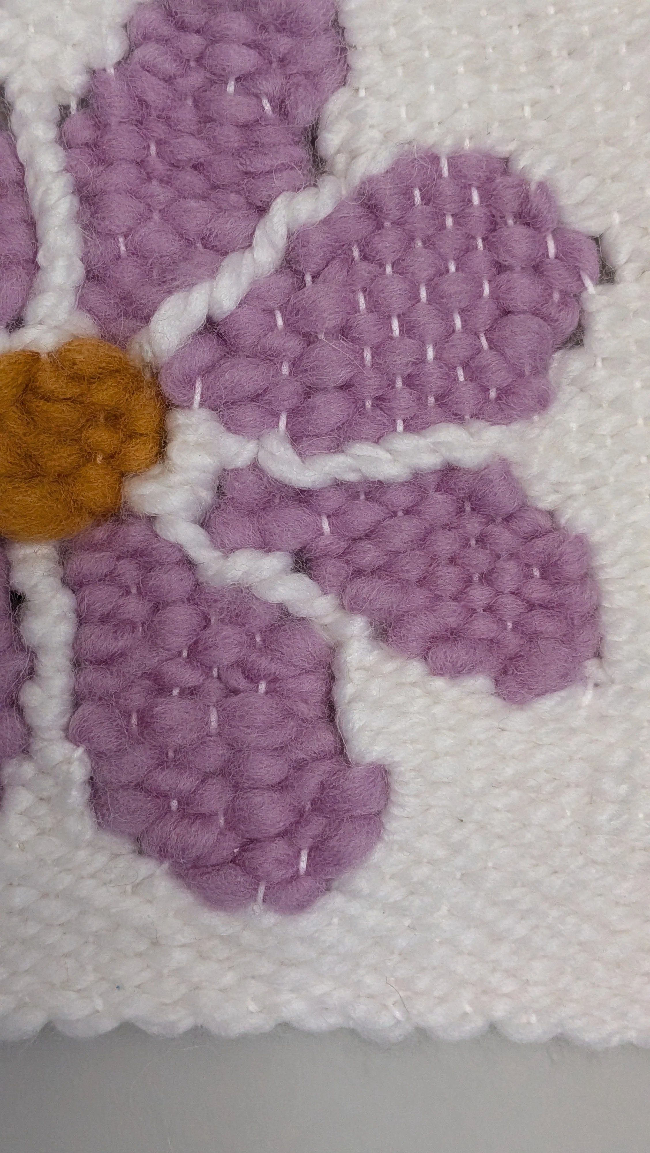 A018FlowerWeaving3.jpg