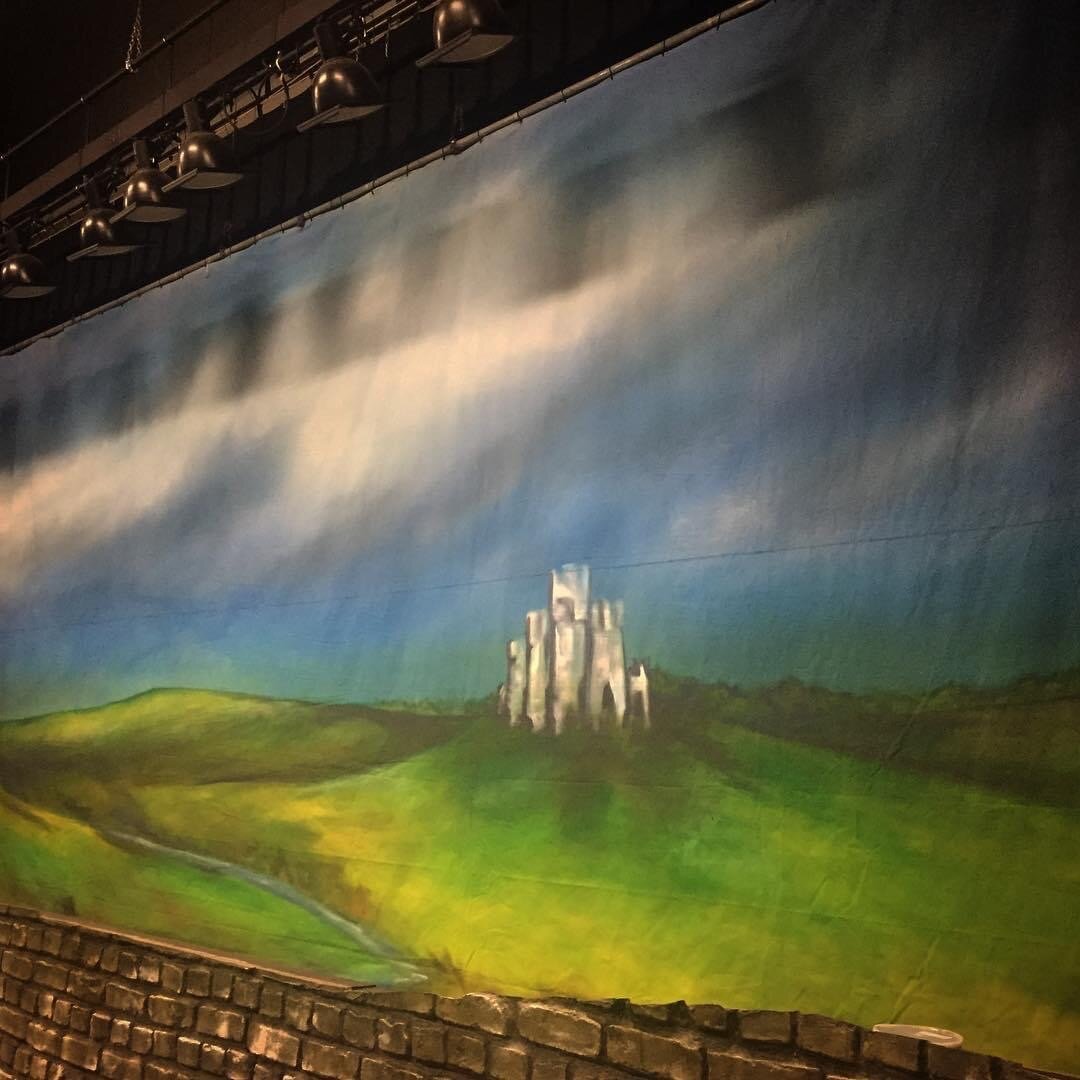 Backdrop for 'Ruddigore,' The Savoyaires