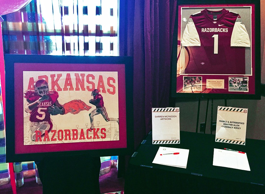 Darren McFadden Signed Artwork; Red Tie Event; Fayetteville, Arkansas 2015