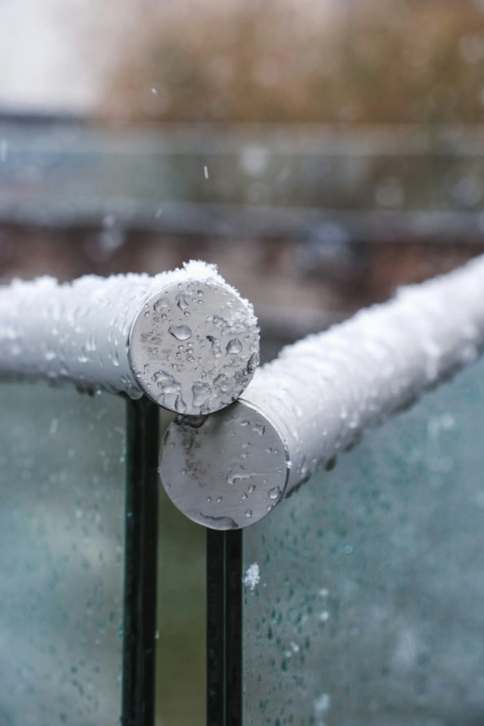 How to Prepare Outdoor Glass Railing for Winter?