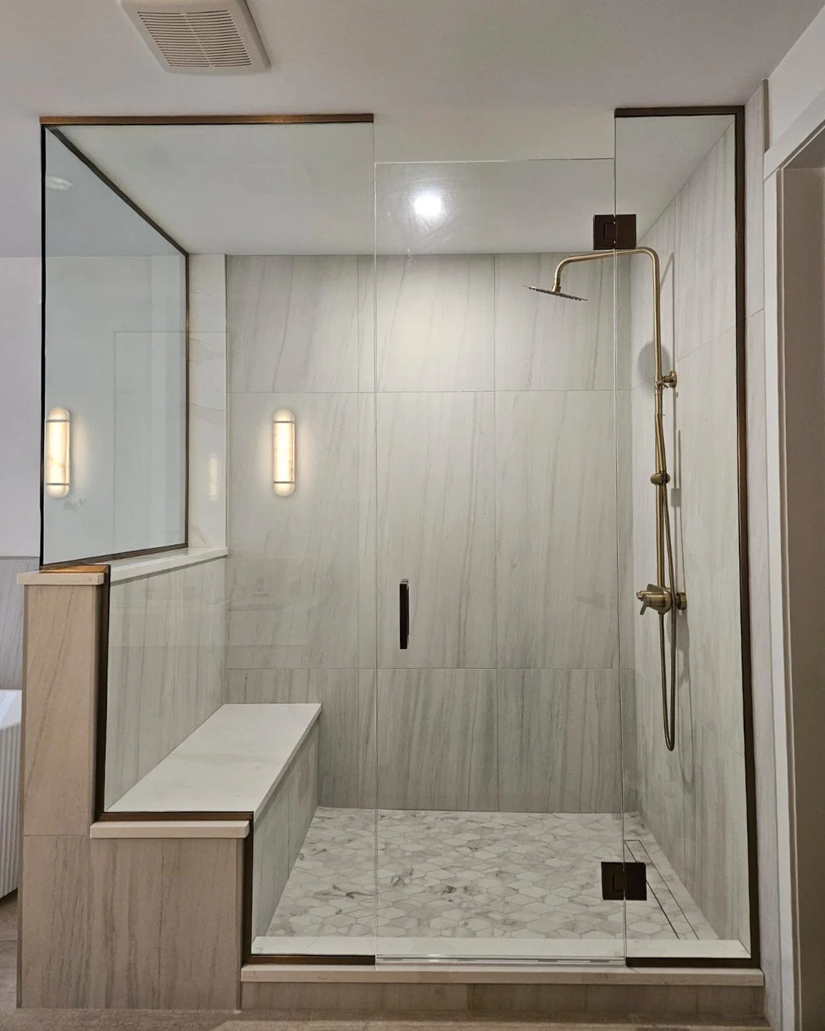 shower with notch.jpg
