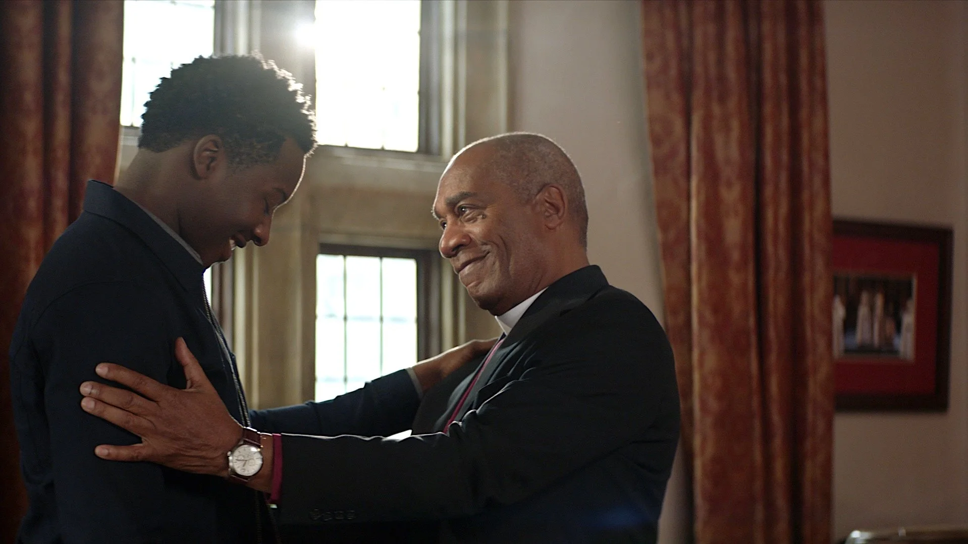 Splicegirl_Portfolio_Directing_God_Friended_Me_Still_02_Miles_embrace_web.jpg
