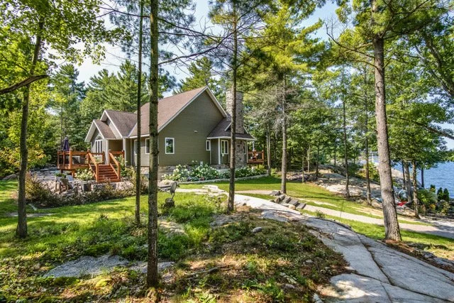 100 Island 630 - Exit 509-3.JPG